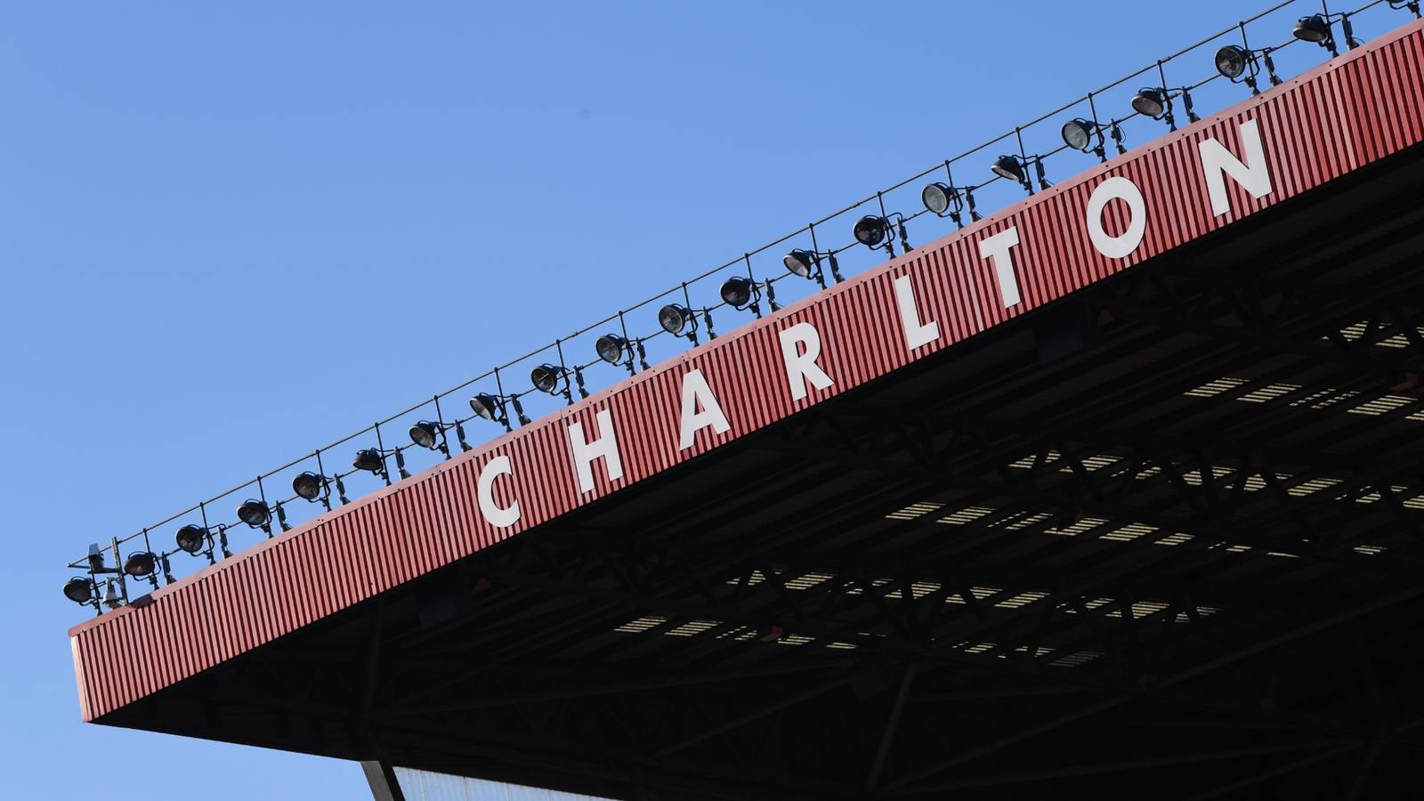 Judul yang Harus Diperbaiki untuk Satu Charlton Athletic Judul yang Harus Diperbaiki untuk Satu Charlton Athletic