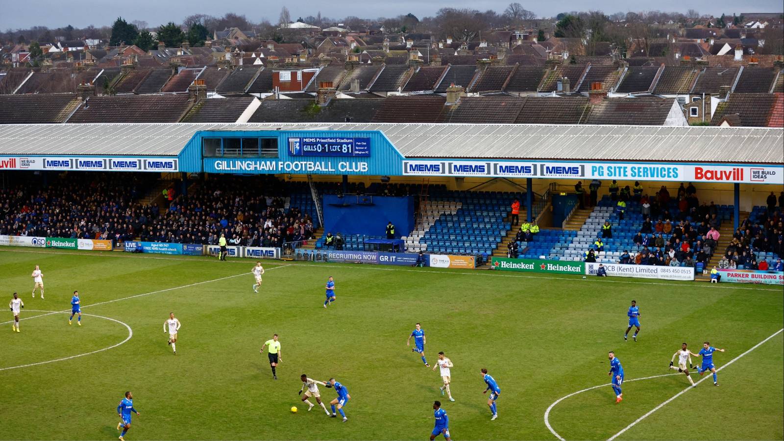 Gillingham FC Raih Keberuntungan dengan Kesepakatan Transfer Rekor