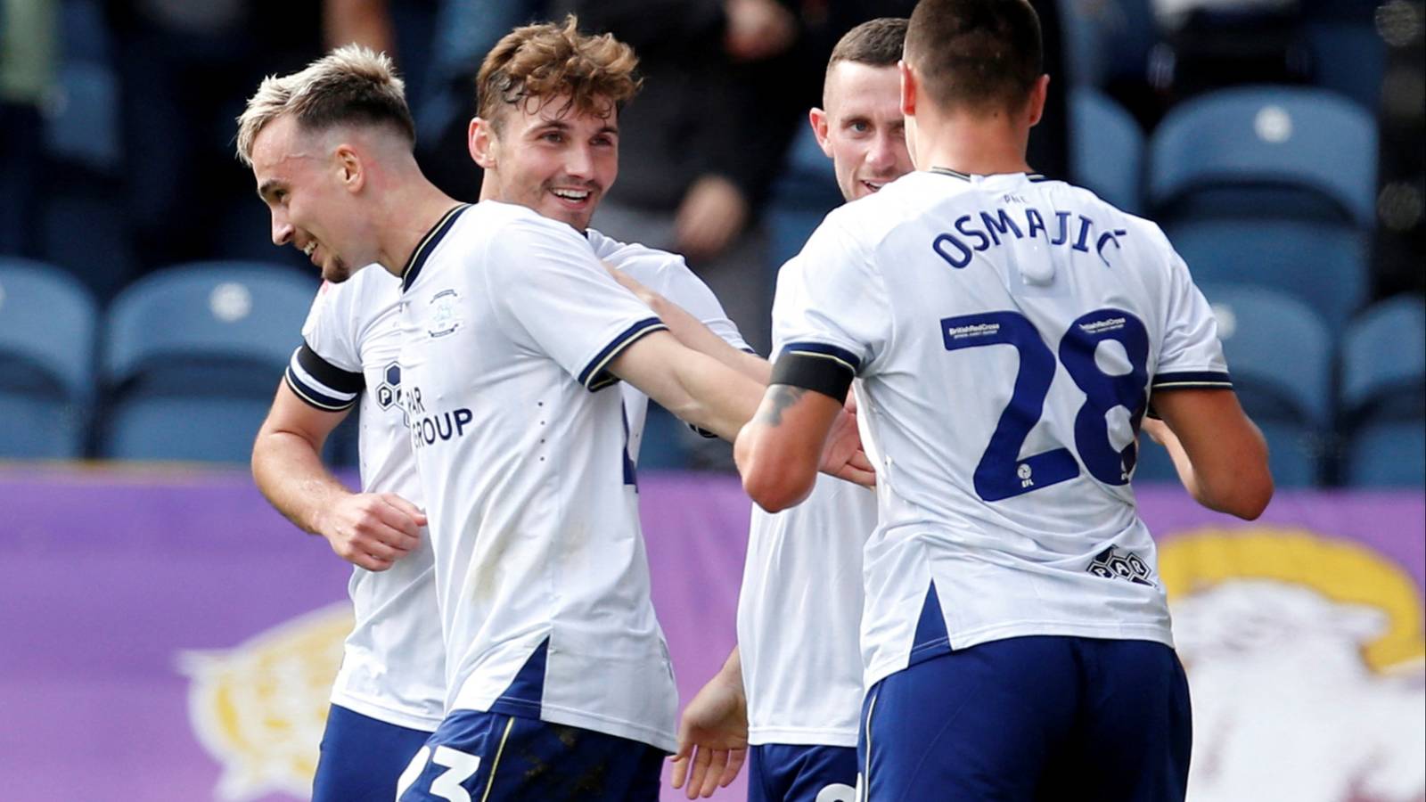 7 Klub EFL Championship yang Selalu Gagal, Diurutkan oleh AI