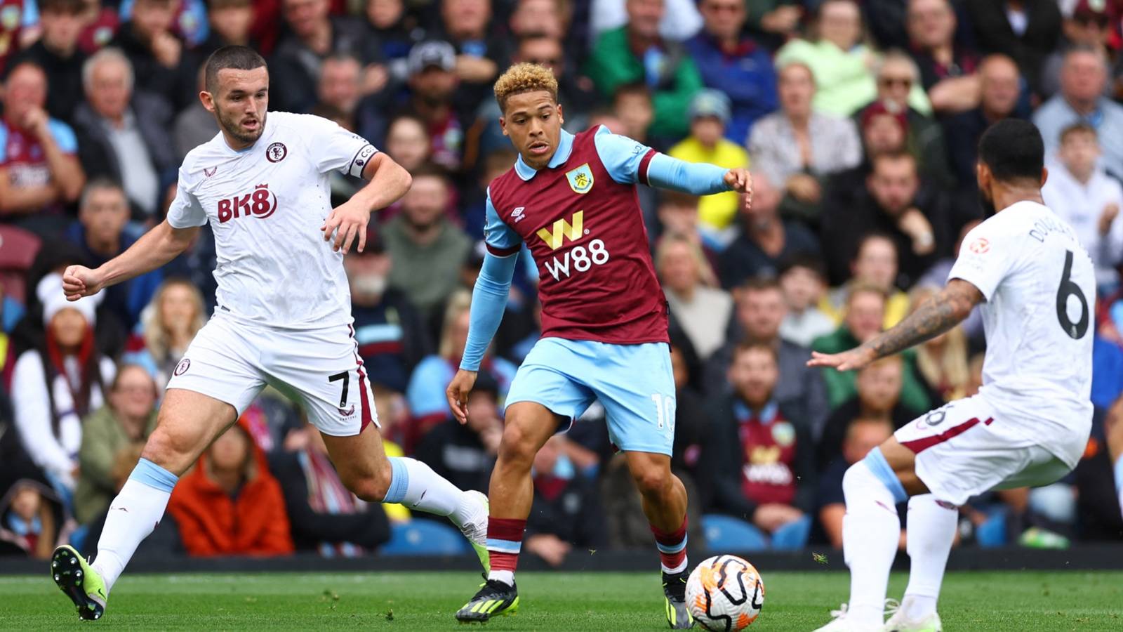 Swansea City target transfer Manuel Benson dari Burnley menjelang akhir Swansea City target transfer Manuel Benson dari Burnley menjelang akhir