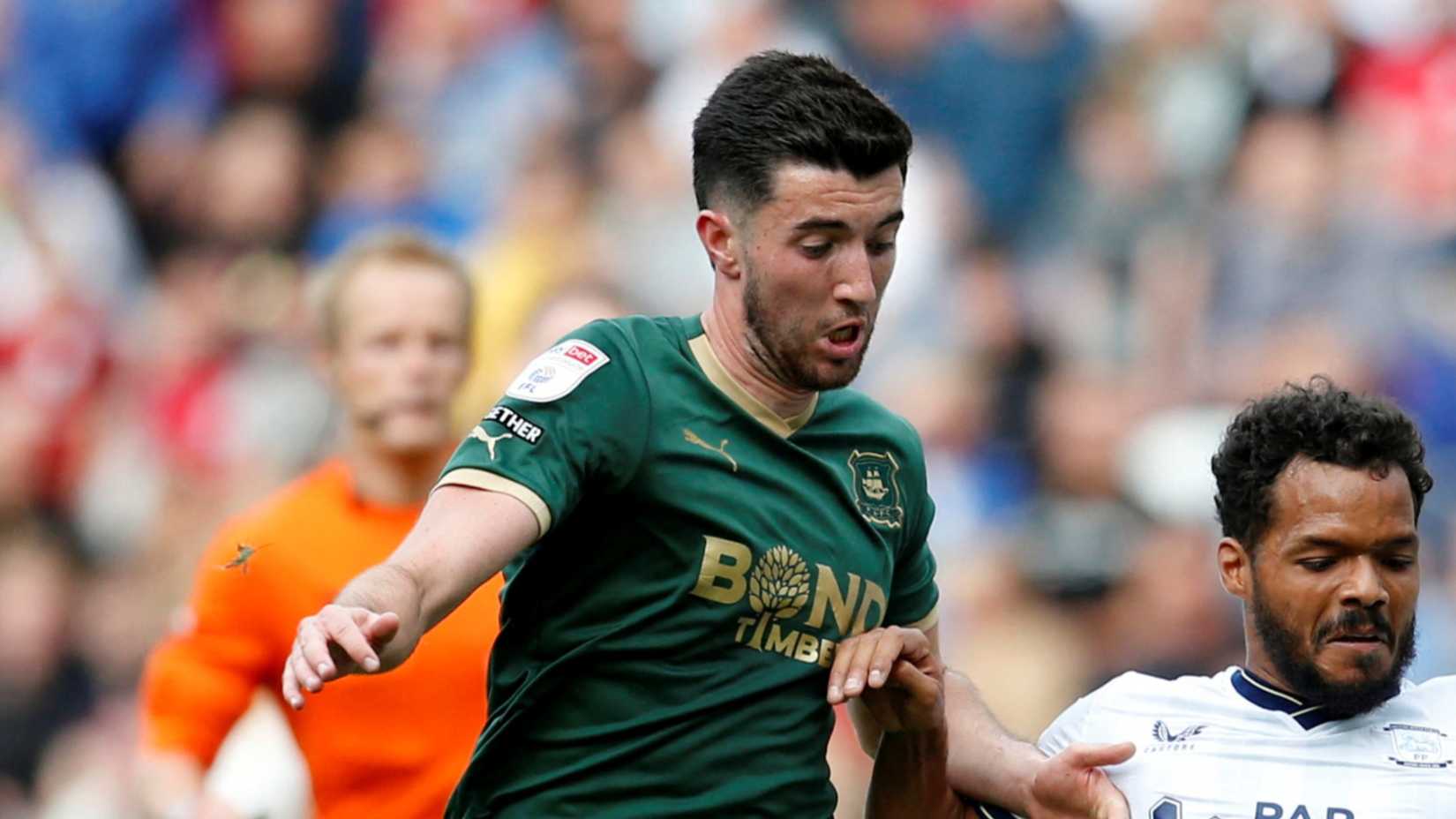 Finn Azaz hits back at critics after joining Southampton - he mentions ...