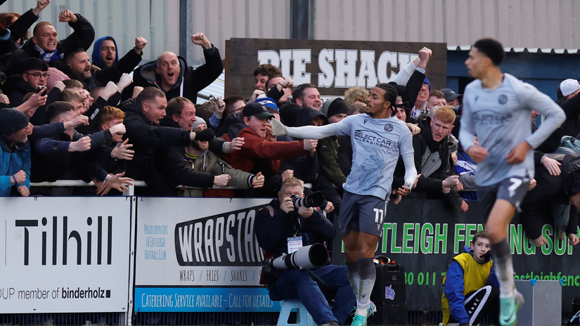 Doubts raised about Femi Azeez's Reading future