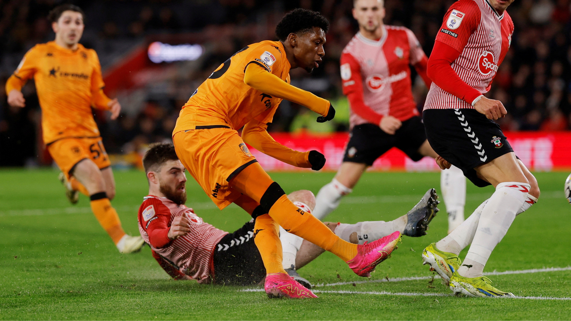 Hull City should follow Middlesbrough's footsteps if Jaden Philogene moves  to Spurs