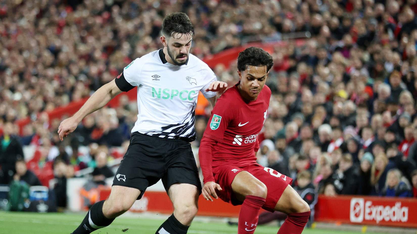 How much money Eiran Cashin is estimated to earn a week at Derby County
