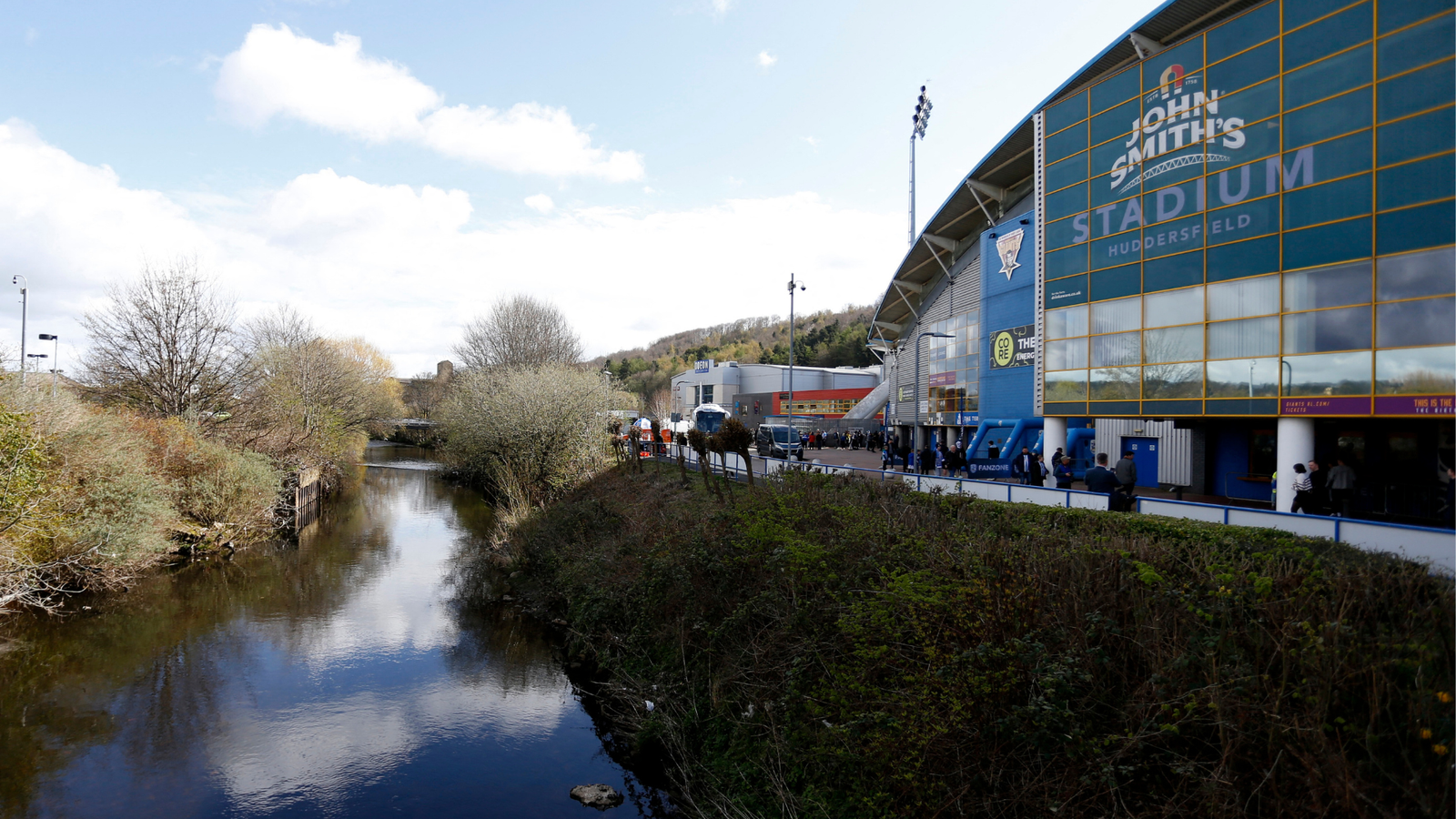 Khusus: Pemilik Huddersfield Town, Kevin Nagle, mendapat pujian