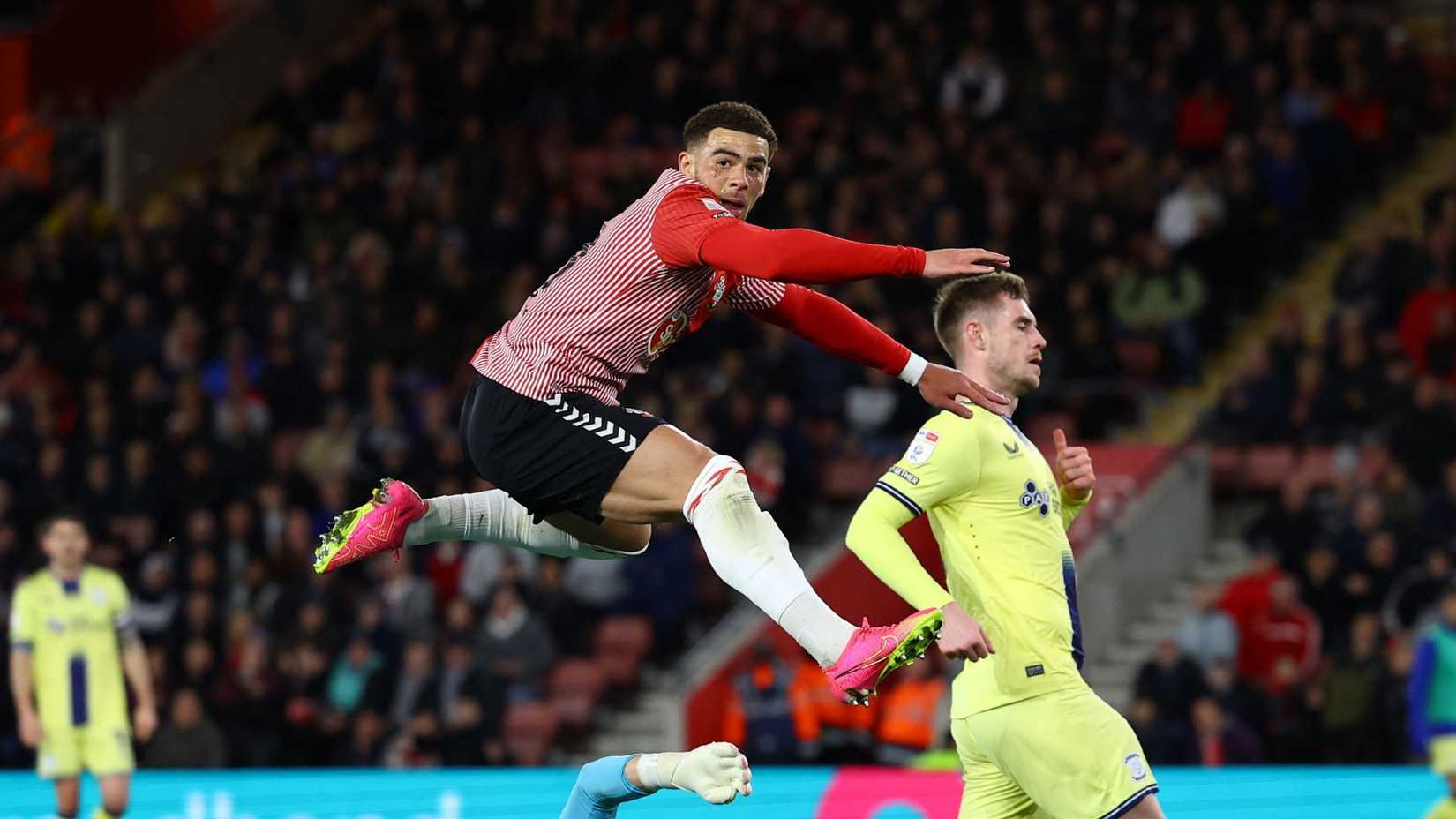Che Adams: Fabrizio Romano drops Wolves transfer claim amid Southampton ...