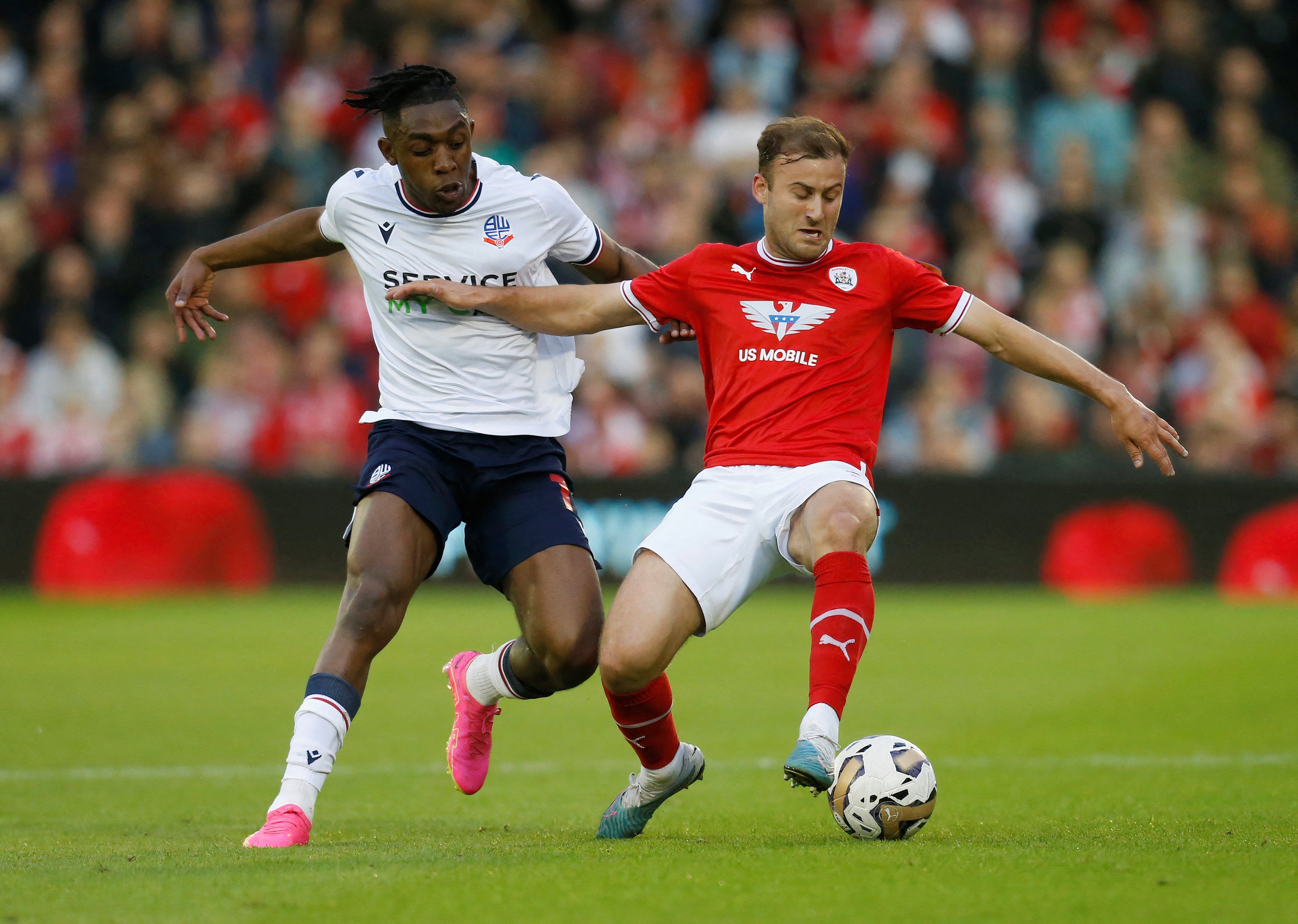 "More than happy" Derby County urged to raid "average" Barnsley for