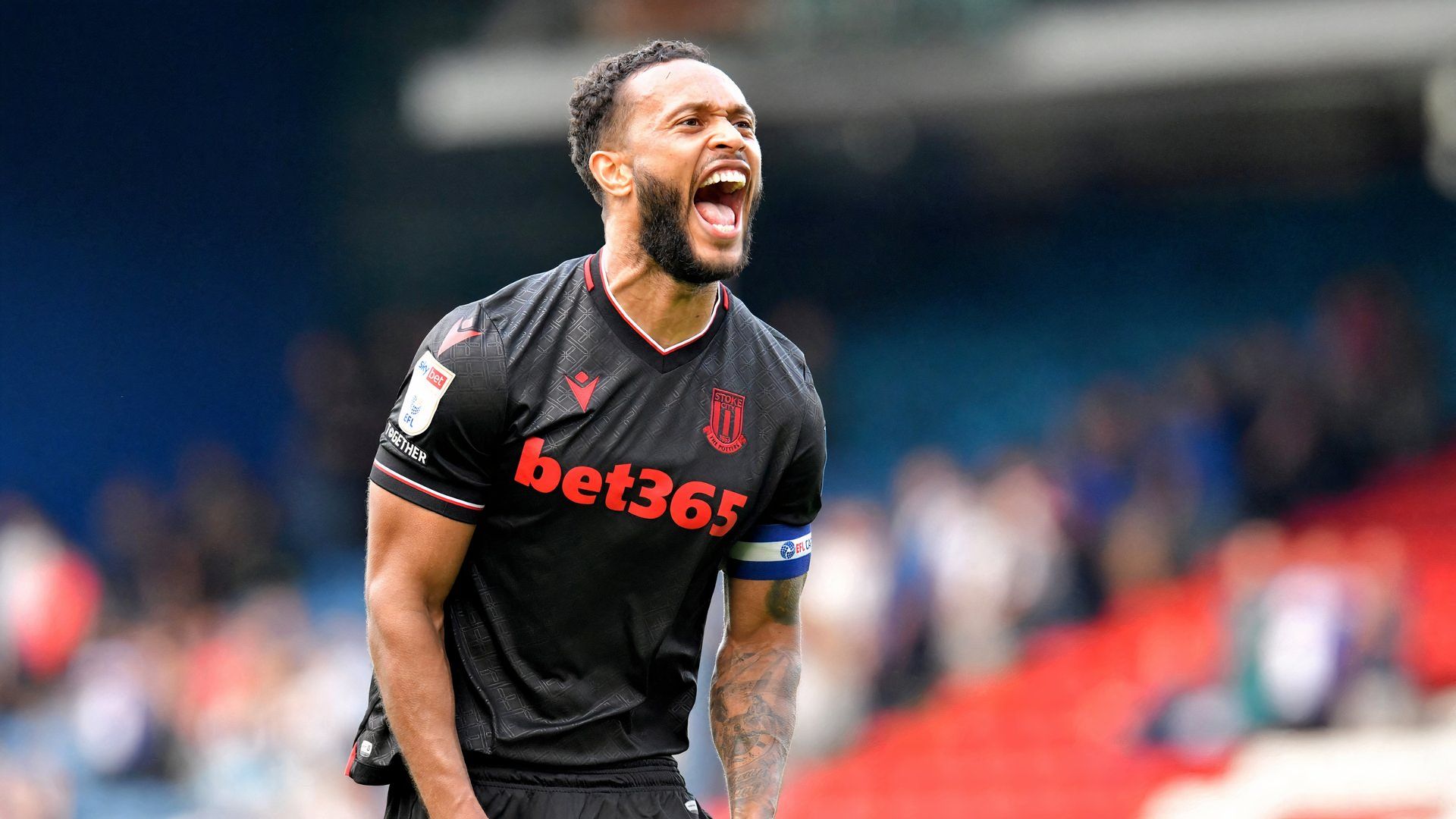 Mark Robins should be patient when it comes to Stoke City actioning Lewis  Baker contract