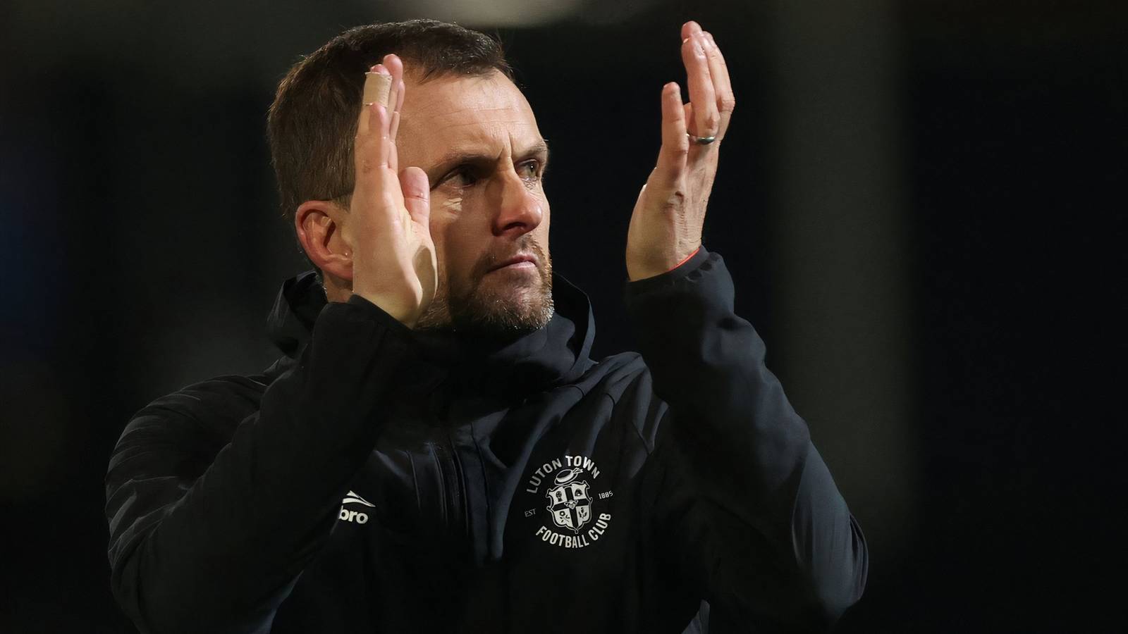 Nathan Jones hadapi masalah baru dengan Charlton Athletic