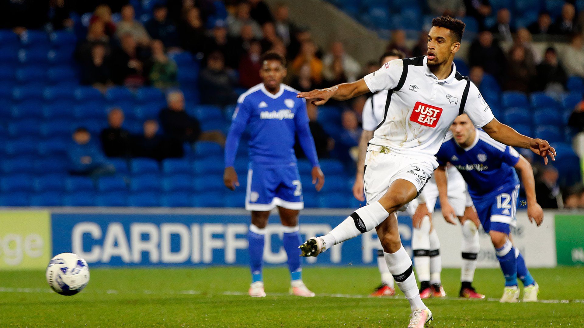 Nick Blackman scores for Derby County vs Cardiff City