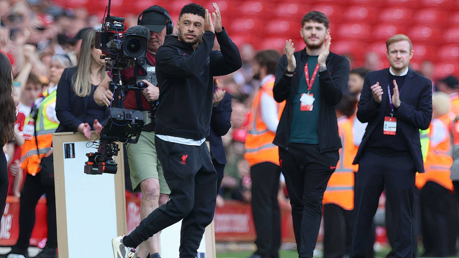 Klaim Besar Alex Oxlade-Chamberlain Jika Bergabung dengan Birmingham City