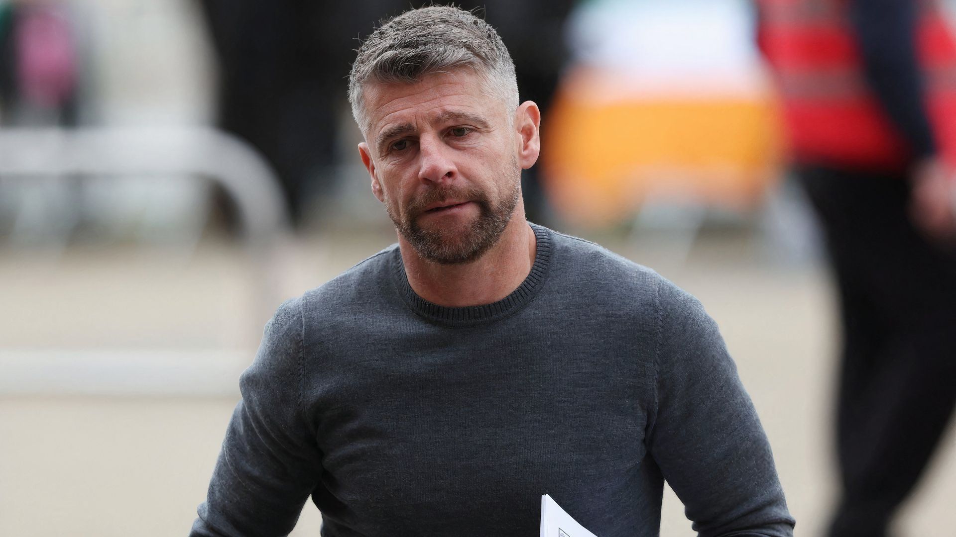 St Mirren manager Stephen Robinson emerges as surprise Sunderland ...