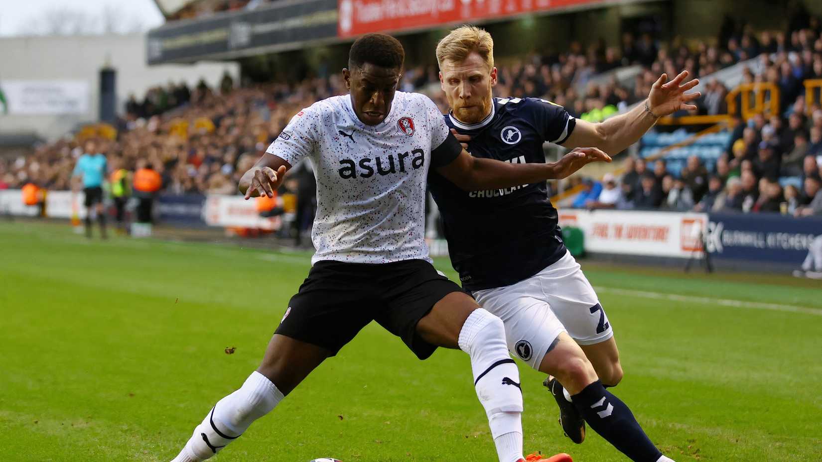 2 Millwall FC players who are surely eyeing a 2025 Den escape route