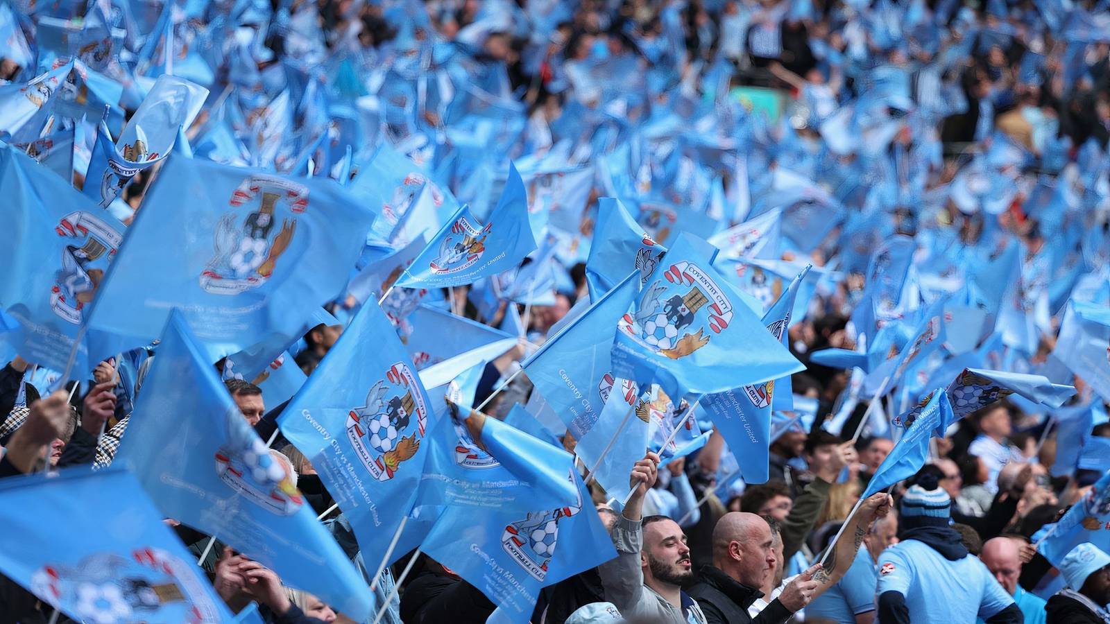 Berapa banyak tiket yang terjual untuk pertandingan Coventry City vs Leicester City? Berapa banyak tiket yang terjual untuk pertandingan Coventry City vs Leicester City?