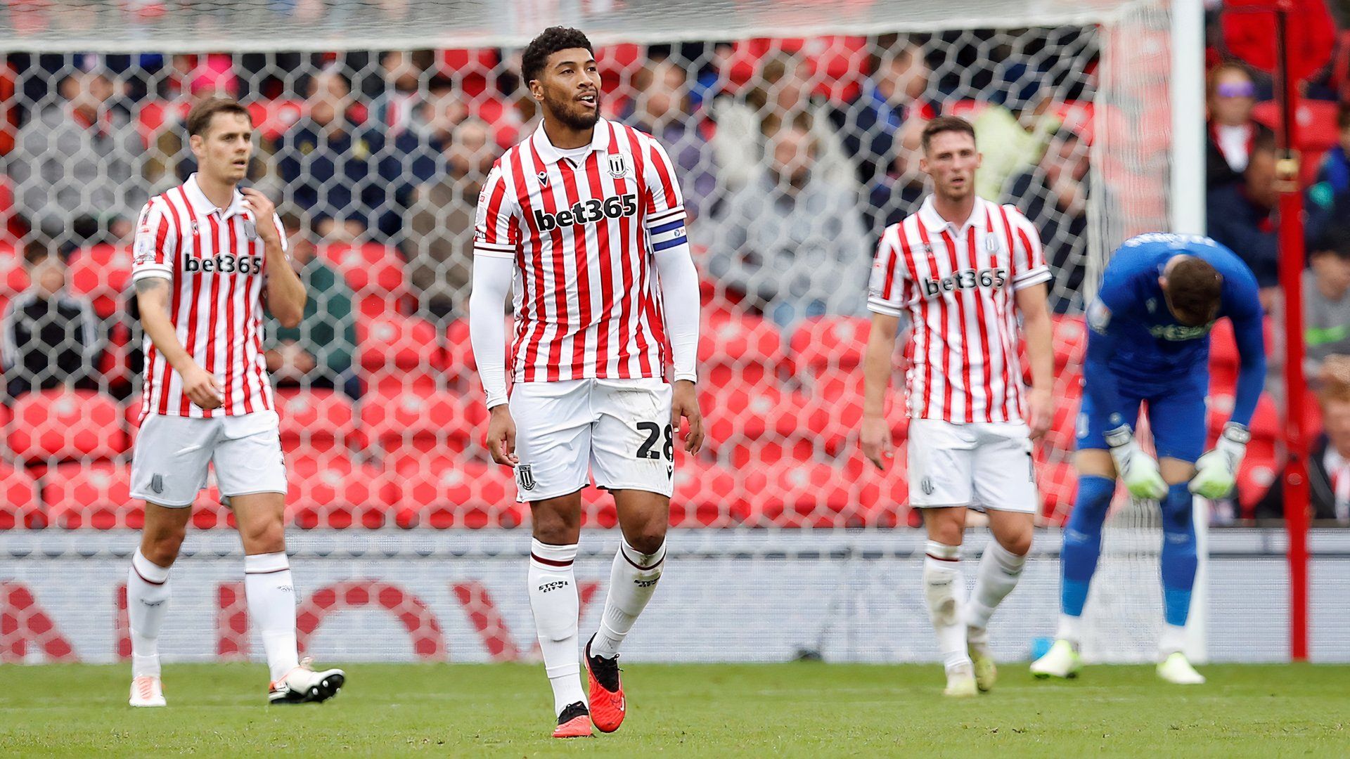 Goes completely missing too often" - Stoke City told to consider selling  Josh Laurent amid Gaziantep links