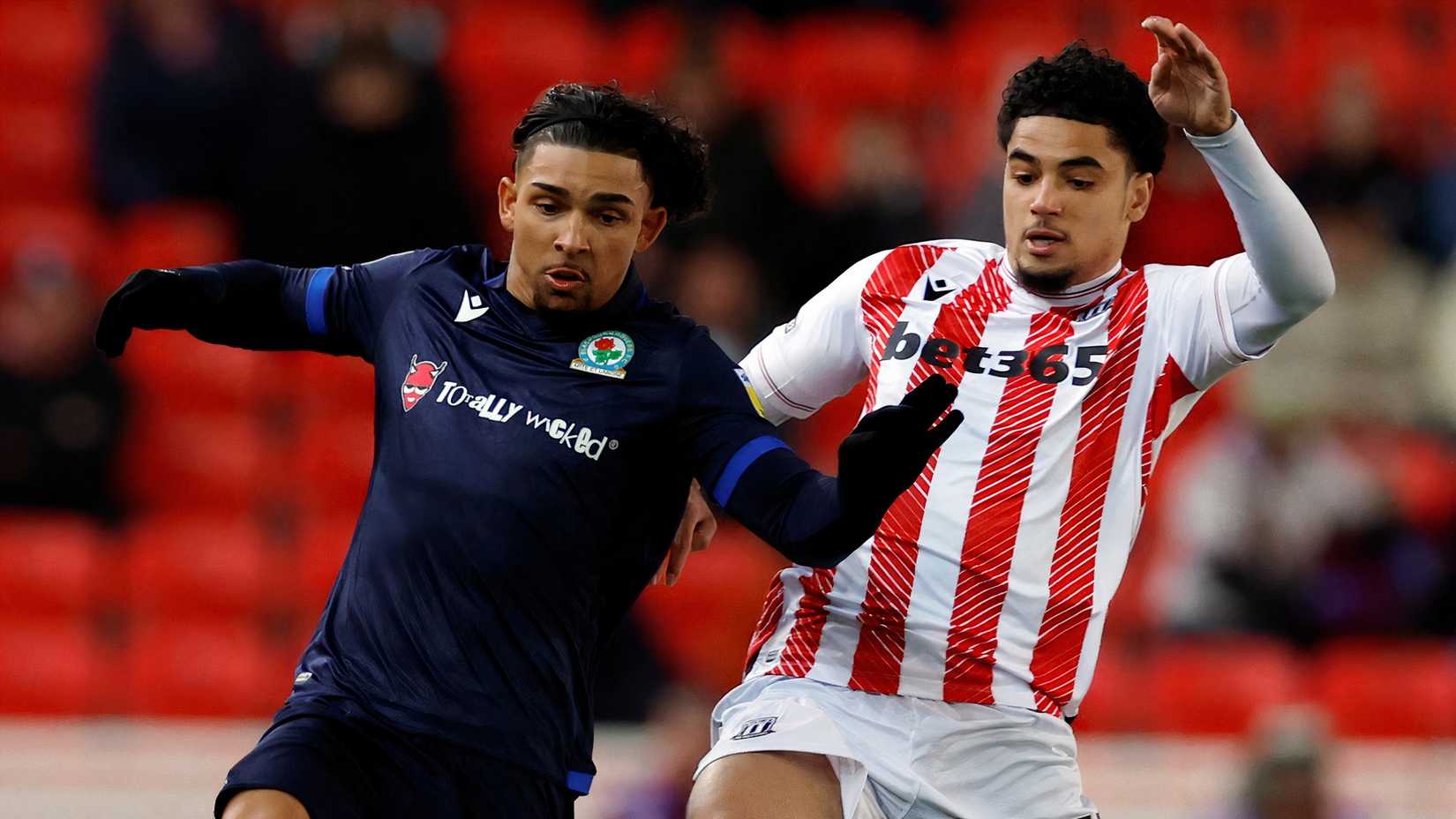 Stoke City return unlikely for Wolves right-back Ki-Jana Hoever