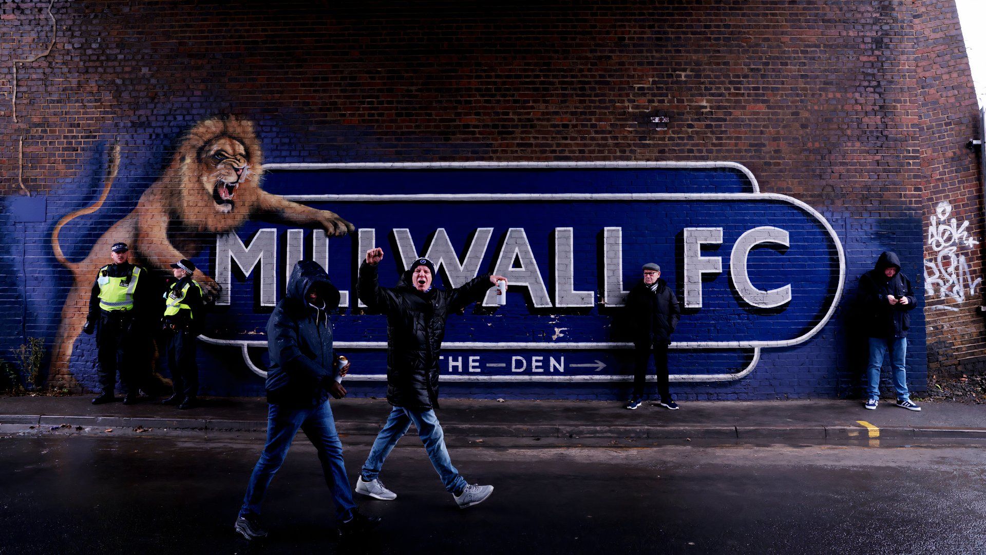 Millwall fans 