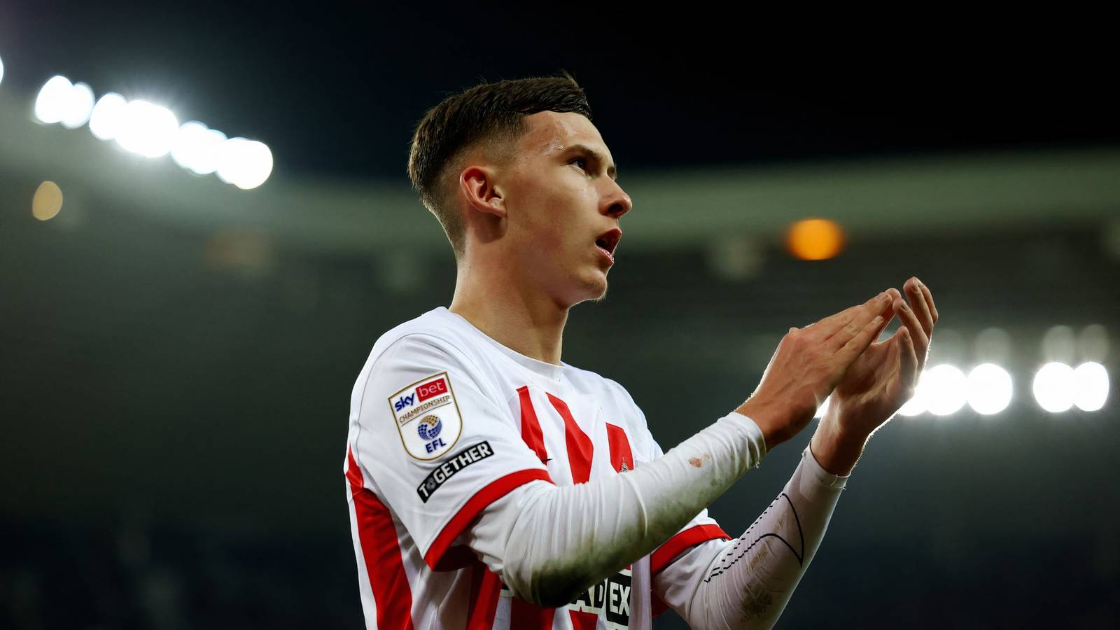 Archie Rigg Sunderland: Chris Rigg claim made with Archie Gray's Leeds United ...