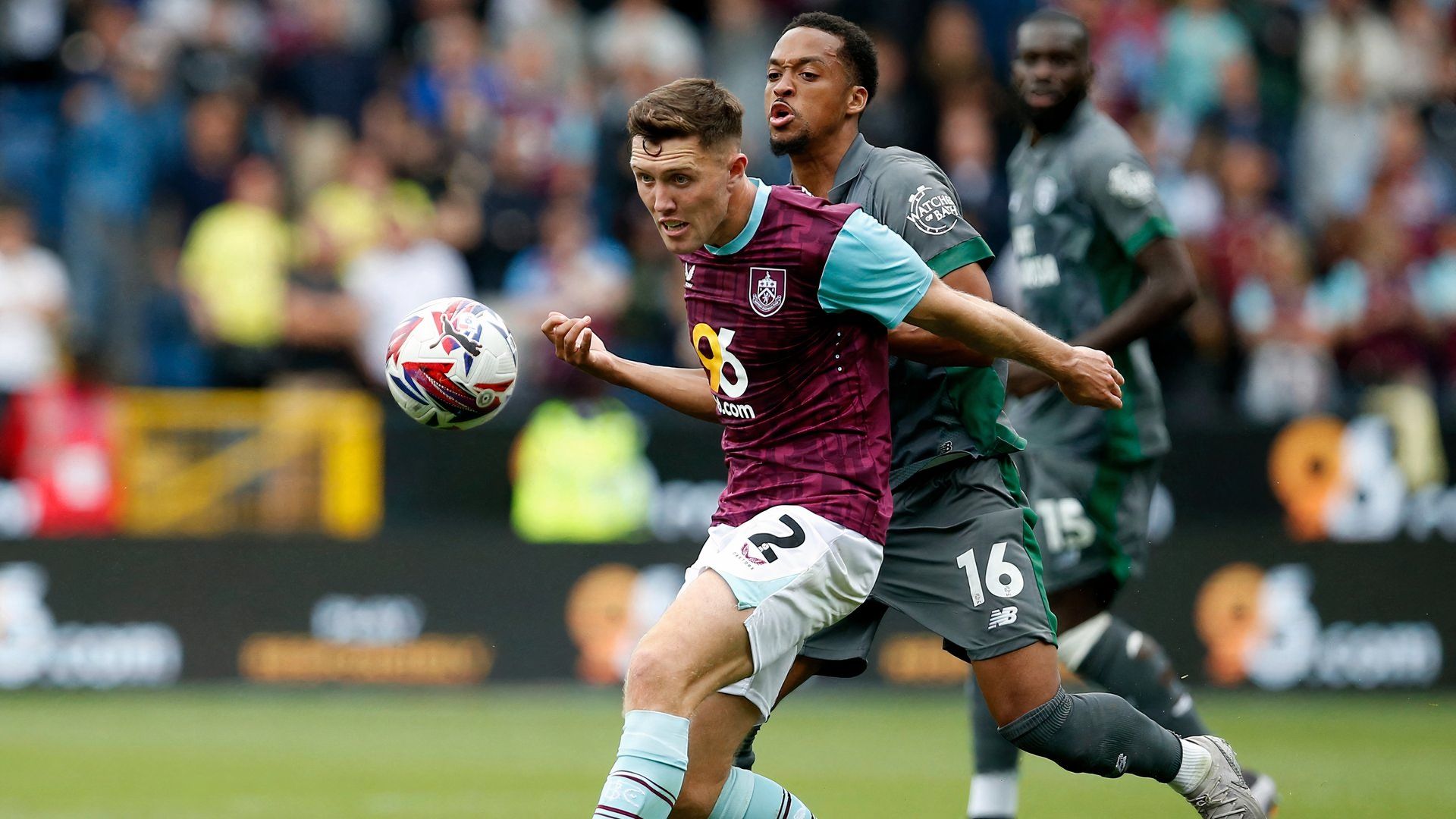 dara o'shea and chris willock