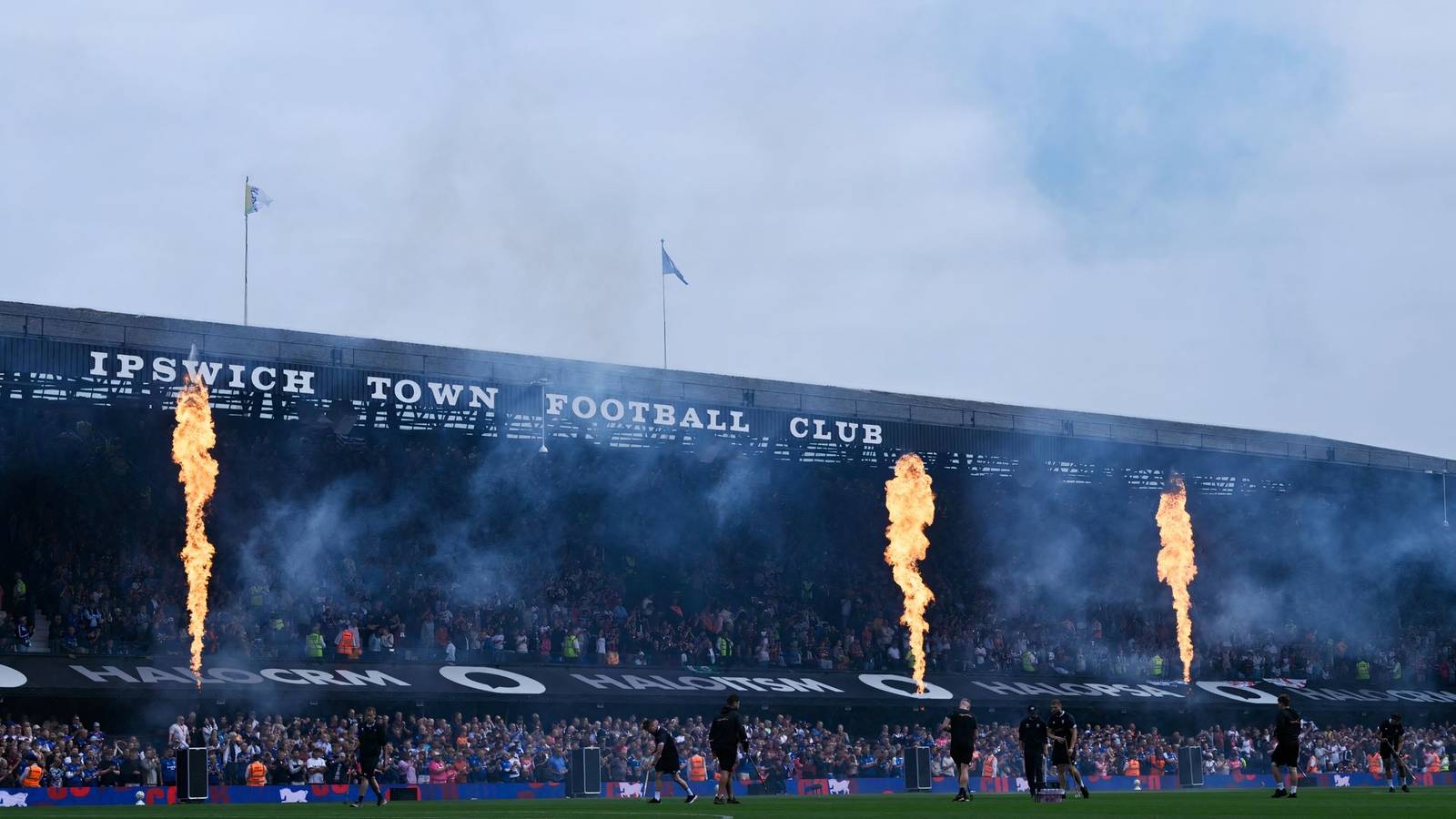 Saat Ipswich Town Terpaksa Jual Pemain £1 juta ke Newcastle United