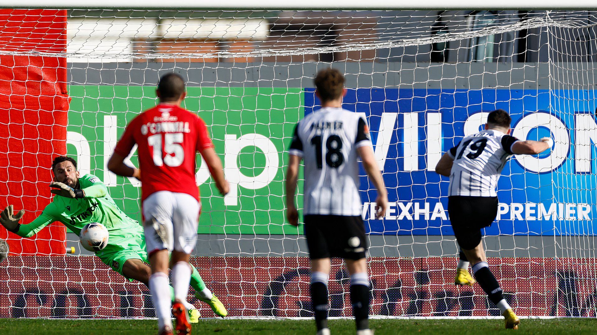 Cedwyn Scott - Notts County vs Wrexham