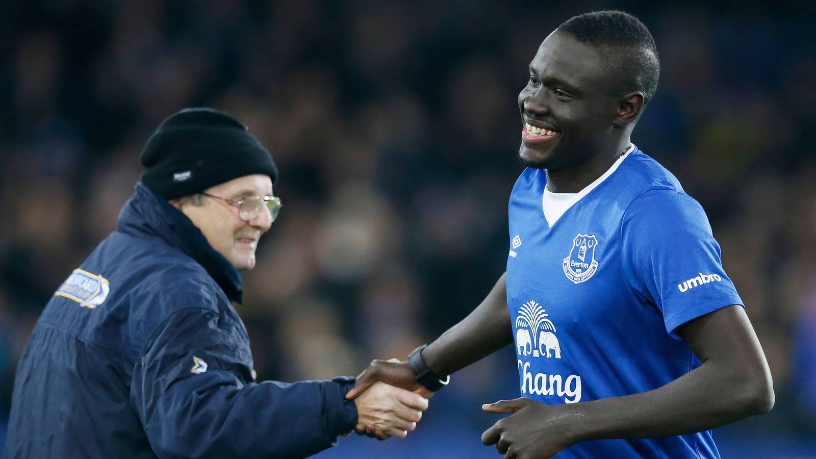 Taruhan Transfer Huddersfield Town pada Oumar Niasse Terbuang Sia-sia Taruhan Transfer Huddersfield Town pada Oumar Niasse Terbuang Sia-sia