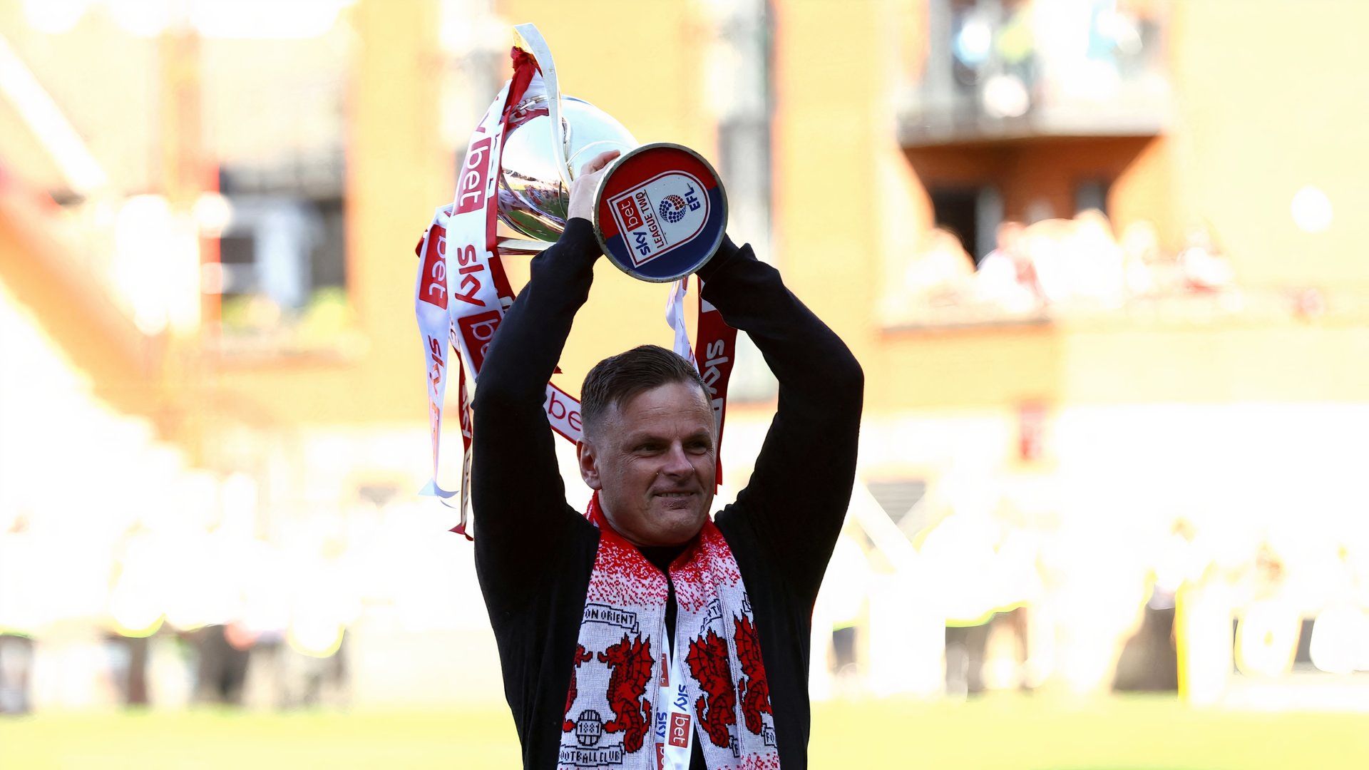 Richie Wellens wins the League Two title with Leyton Orient
