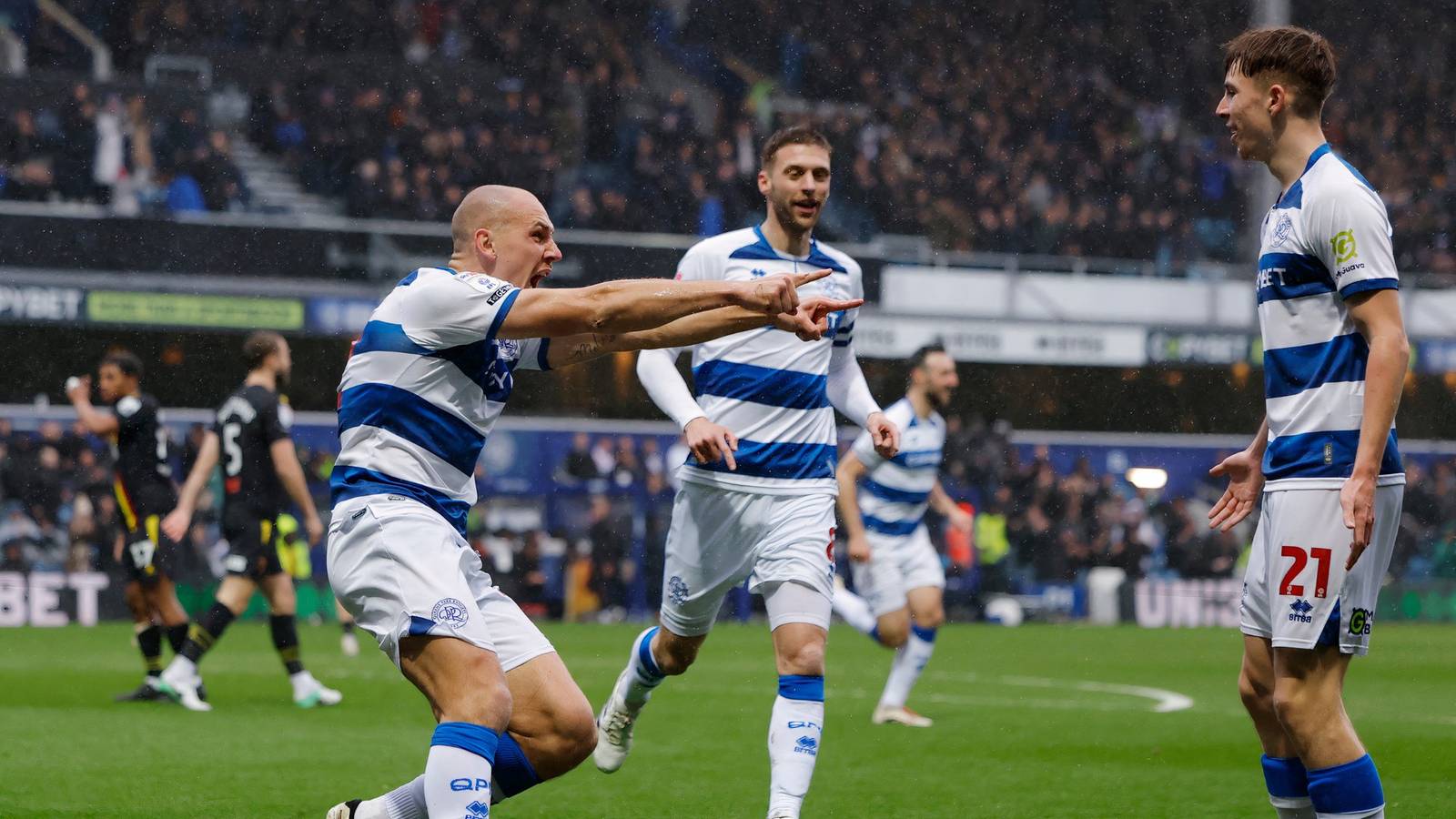 “Saya sangat suka dia” – QPR diharapkan tak jual ‘gangguan’ £15k-minggu “Saya sangat suka dia” – QPR diharapkan tak jual ‘gangguan’ £15k-minggu