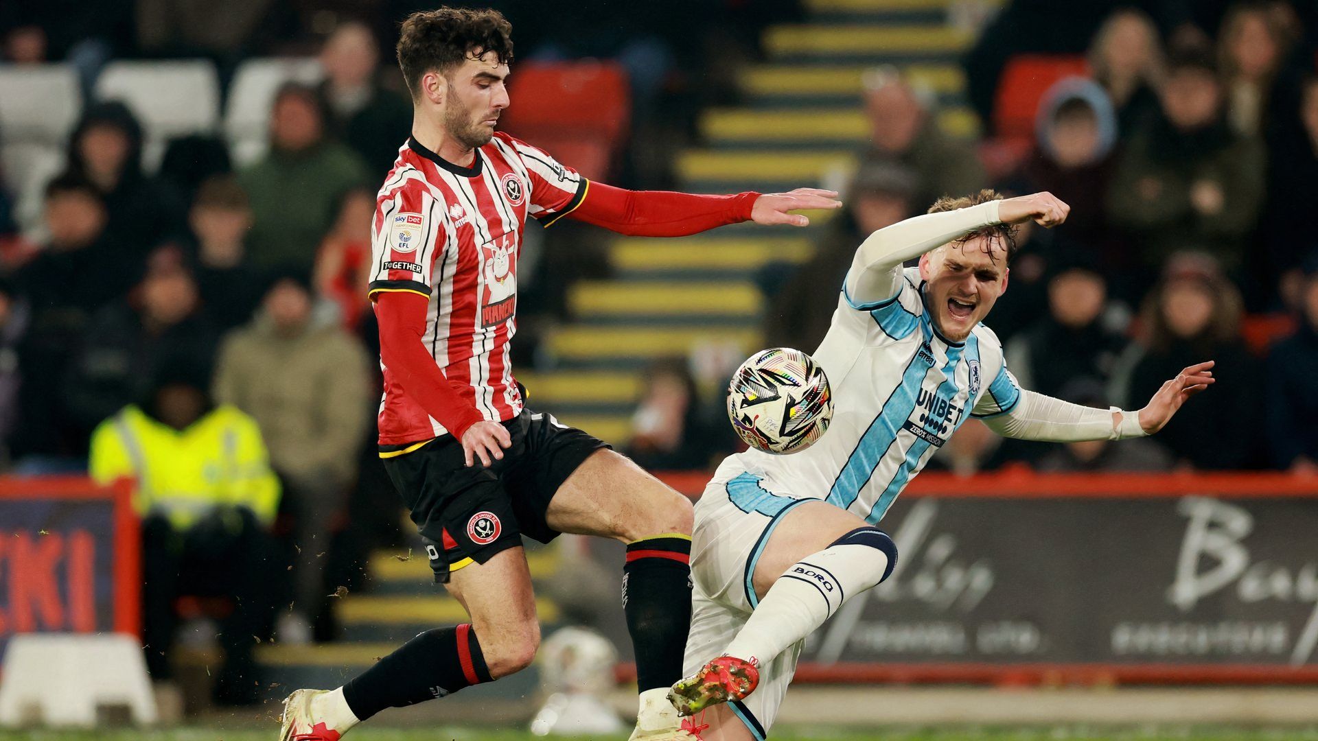 Middlesbrough's Rav van den Berg in action with Sheffield United's Tom Cannon