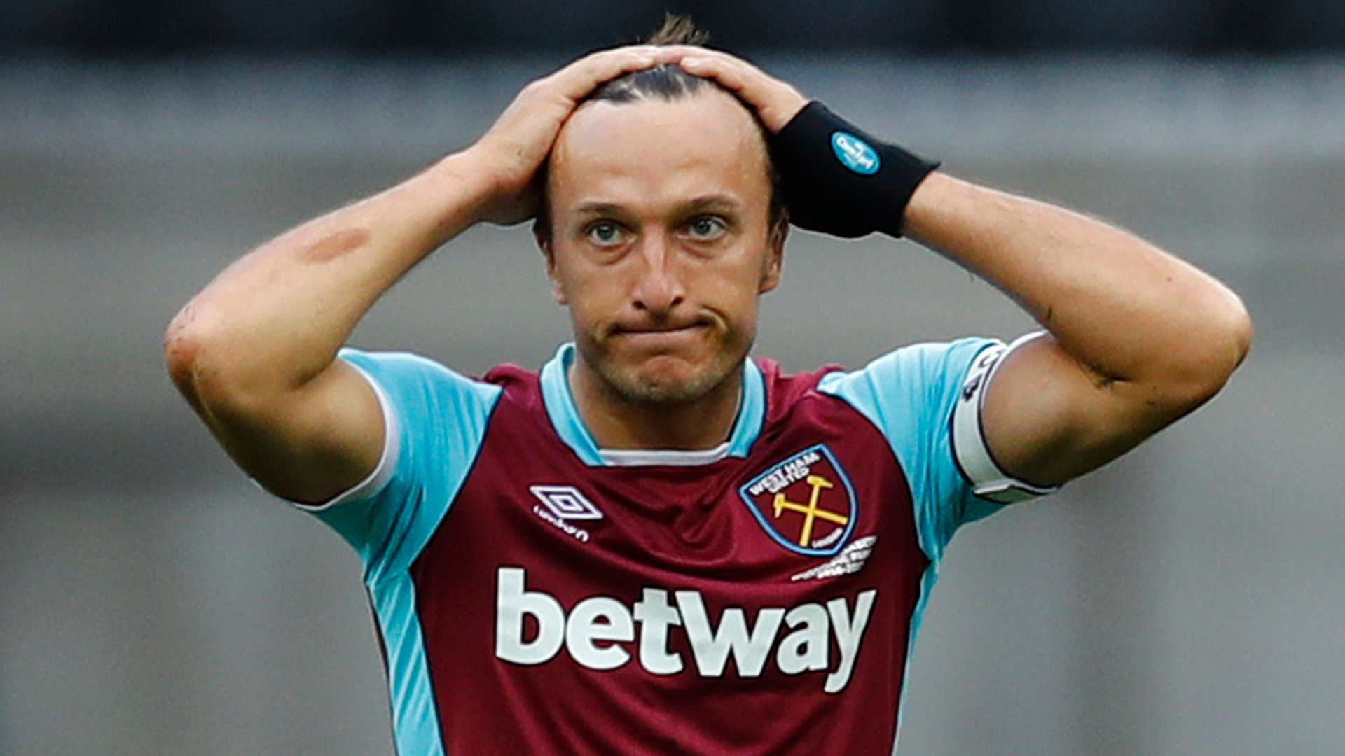Mark Noble Huyền Thoại Và Biểu Tượng Của Sự Trung Thành