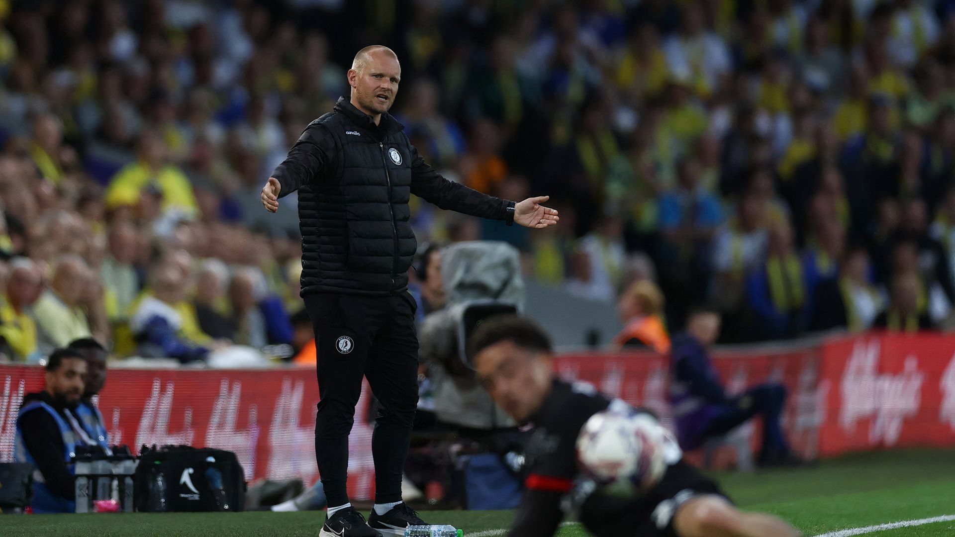 Bristol City may fear another Norwich City reunion as Liam Manning exit talk emerges
