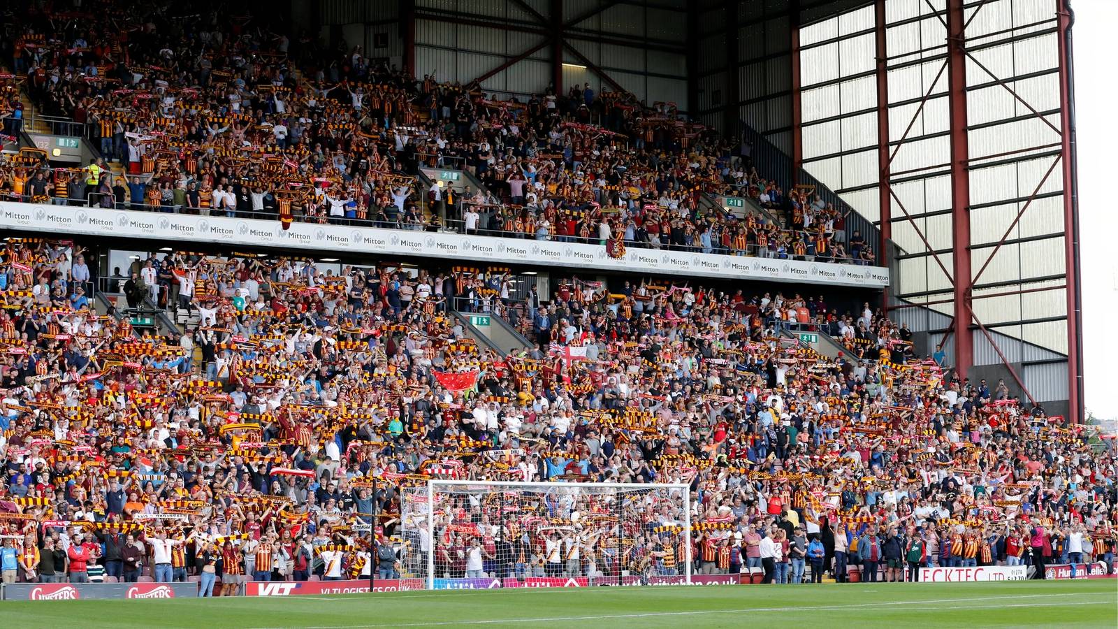 Berapa Banyak Suporter Bradford City yang Hadir di Doncaster Rovers?