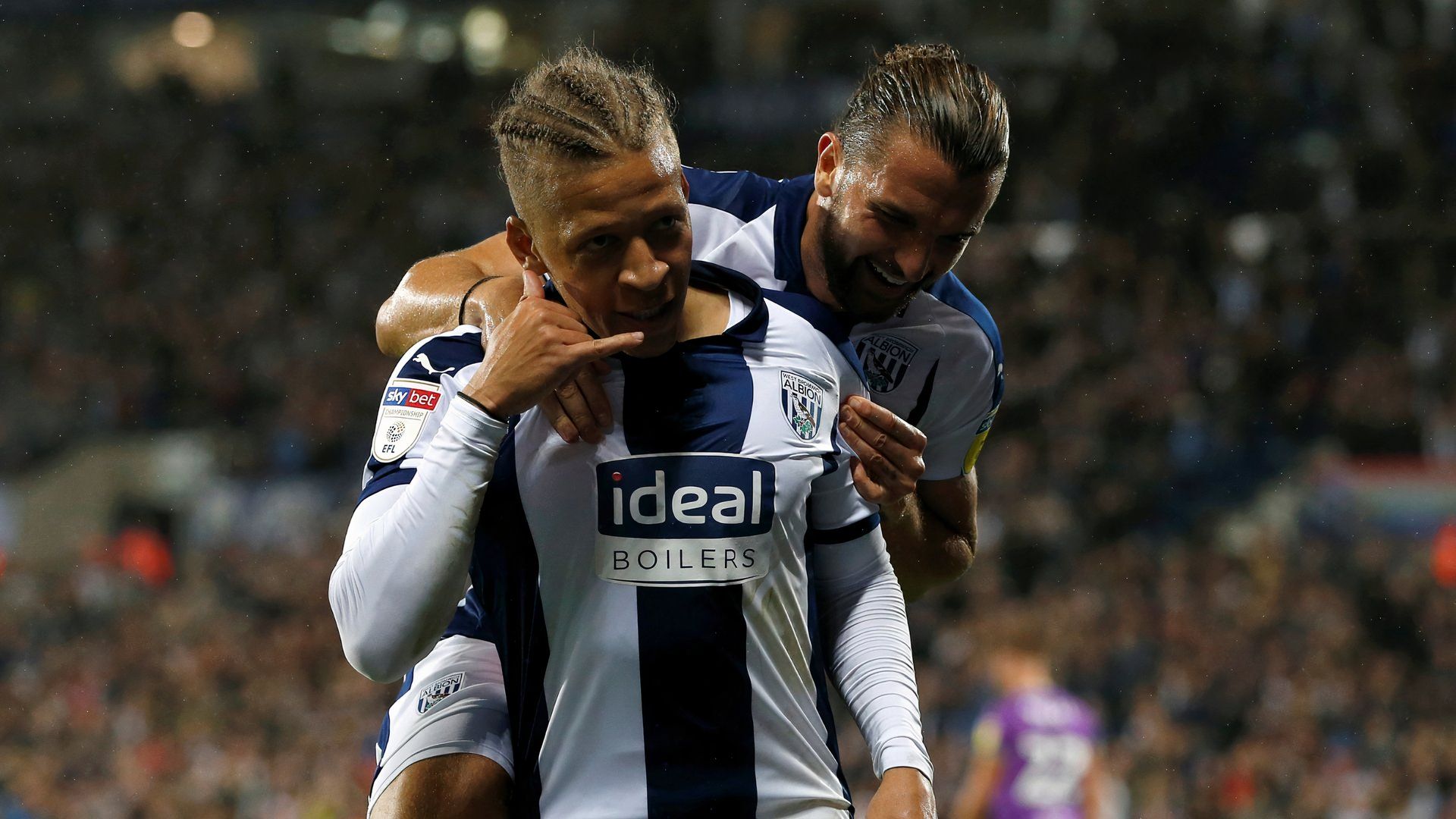 Dwight Gayle scores for West Brom vs Bristol City