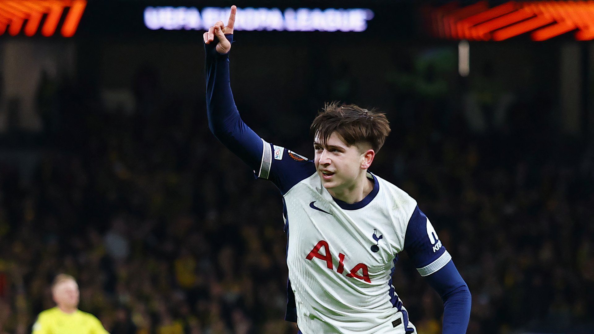 Mikey Moore scores for Tottenham Hotspur vs IF Elfsborg