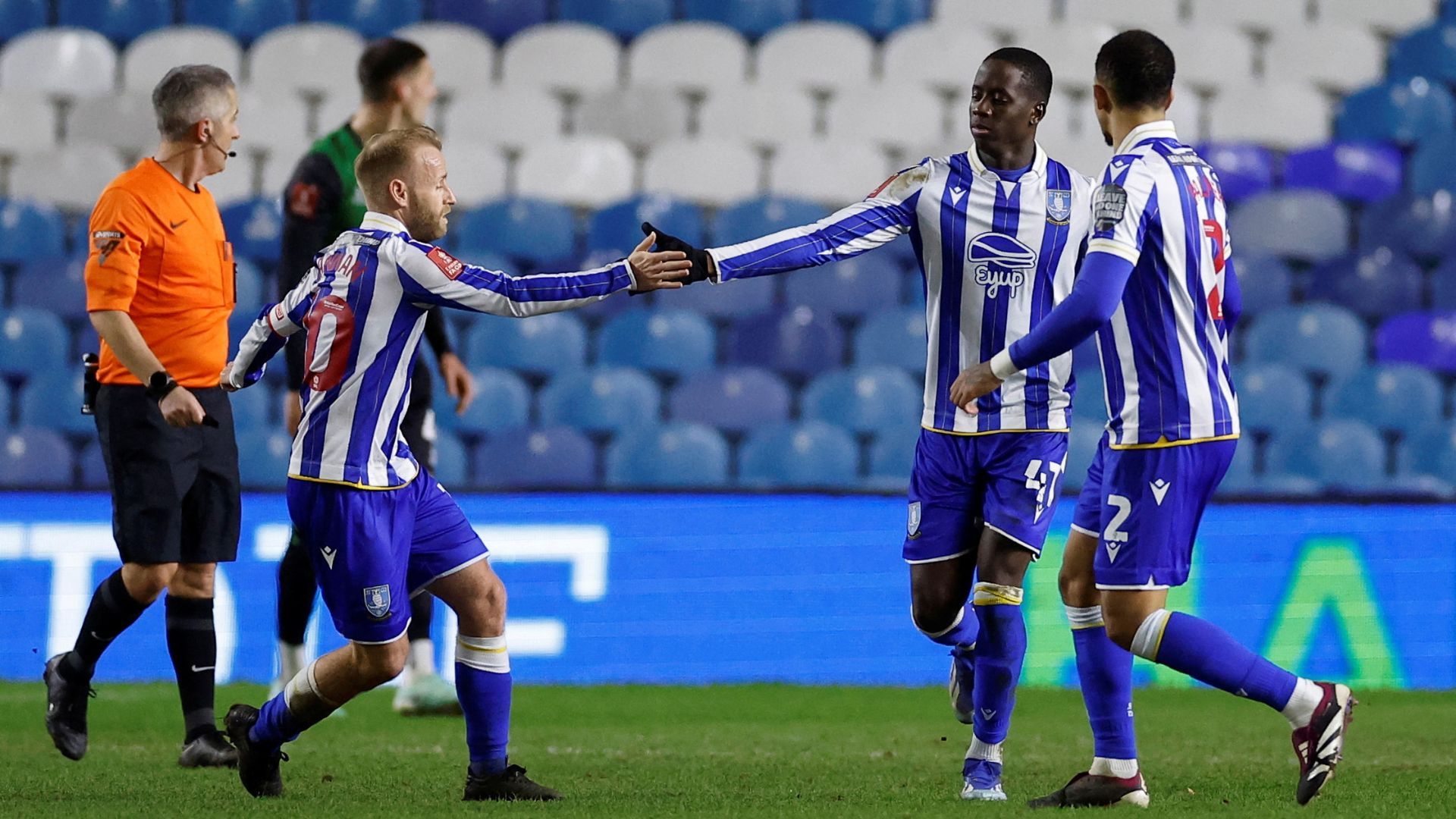 Djeidi Gassama, Barry Bannan, Sheffield Wednesday, Hillsborough