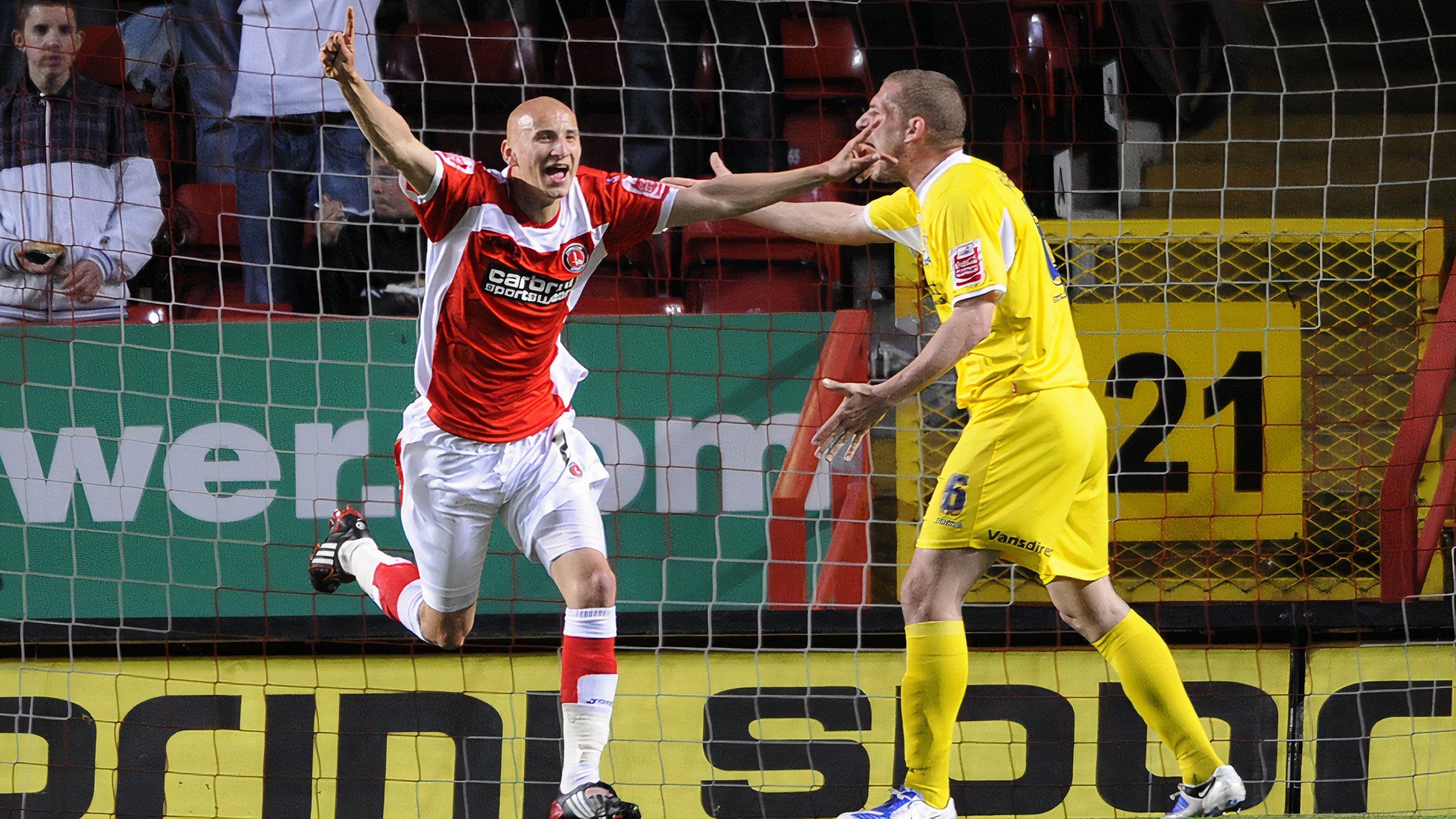 Jonjo Shelvey scoring for Charlton Athletic