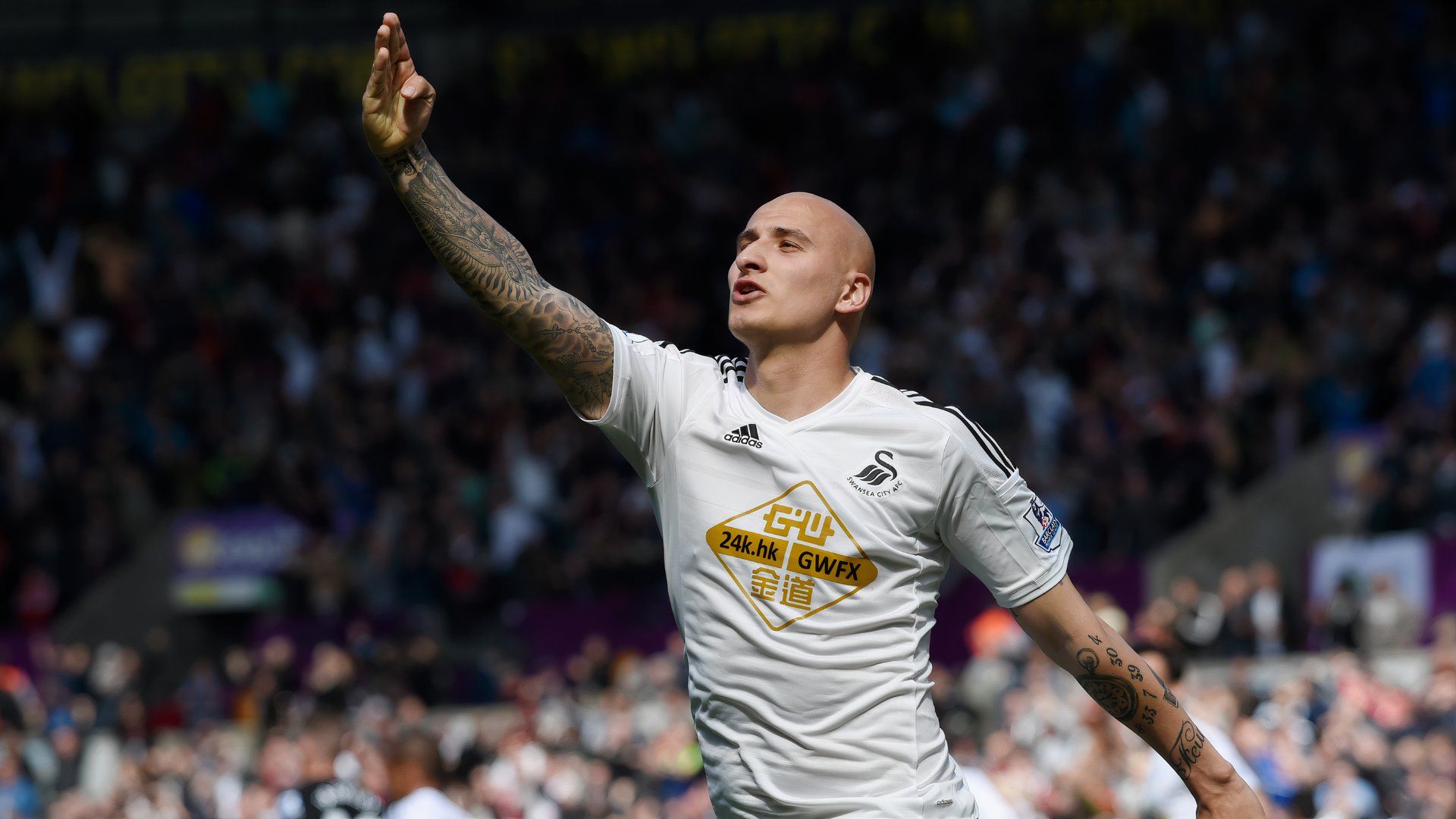 Jonjo Shelvey celebrating scoring for Swansea City
