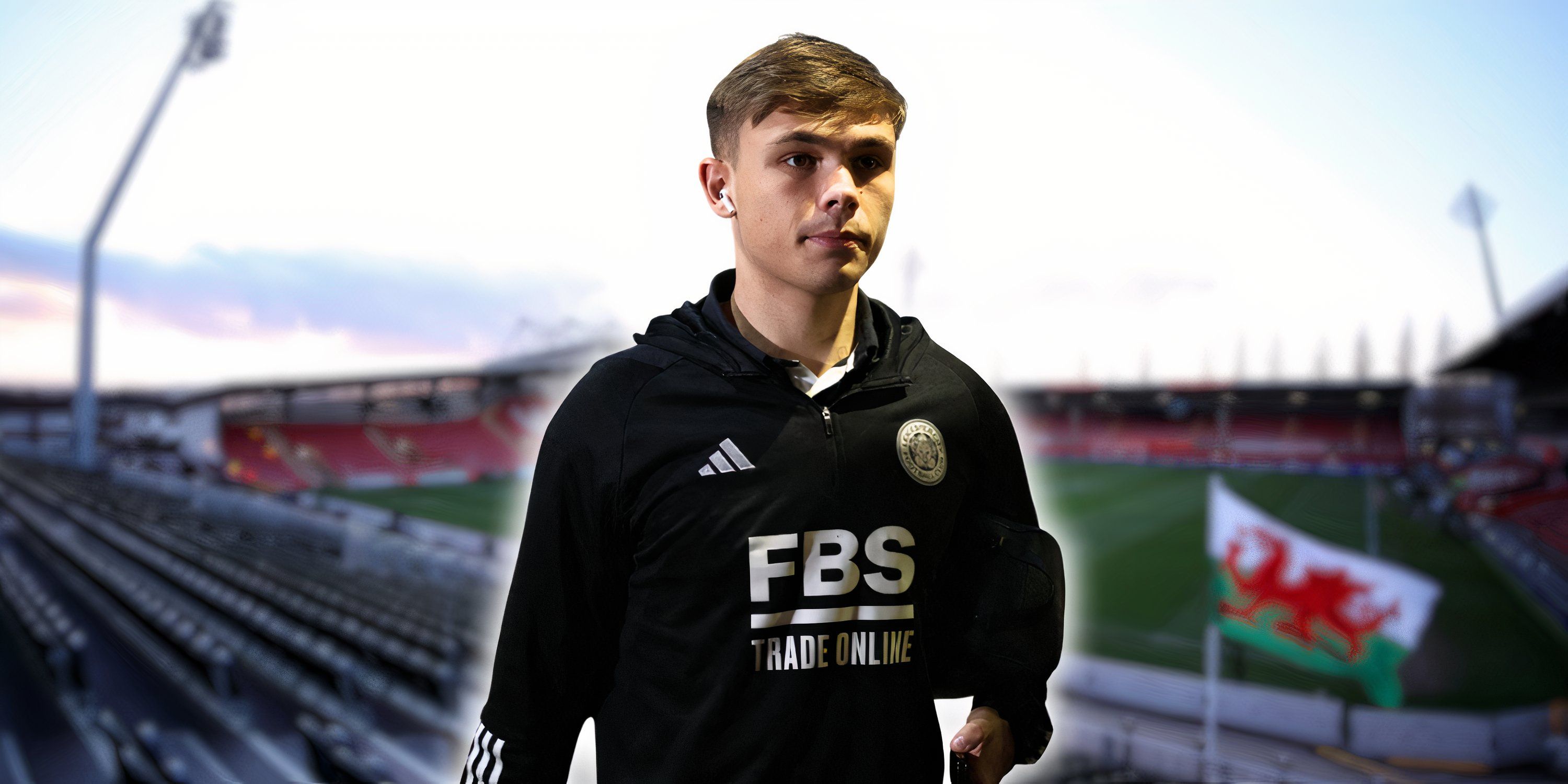 Callum Doyle playing for Leicester