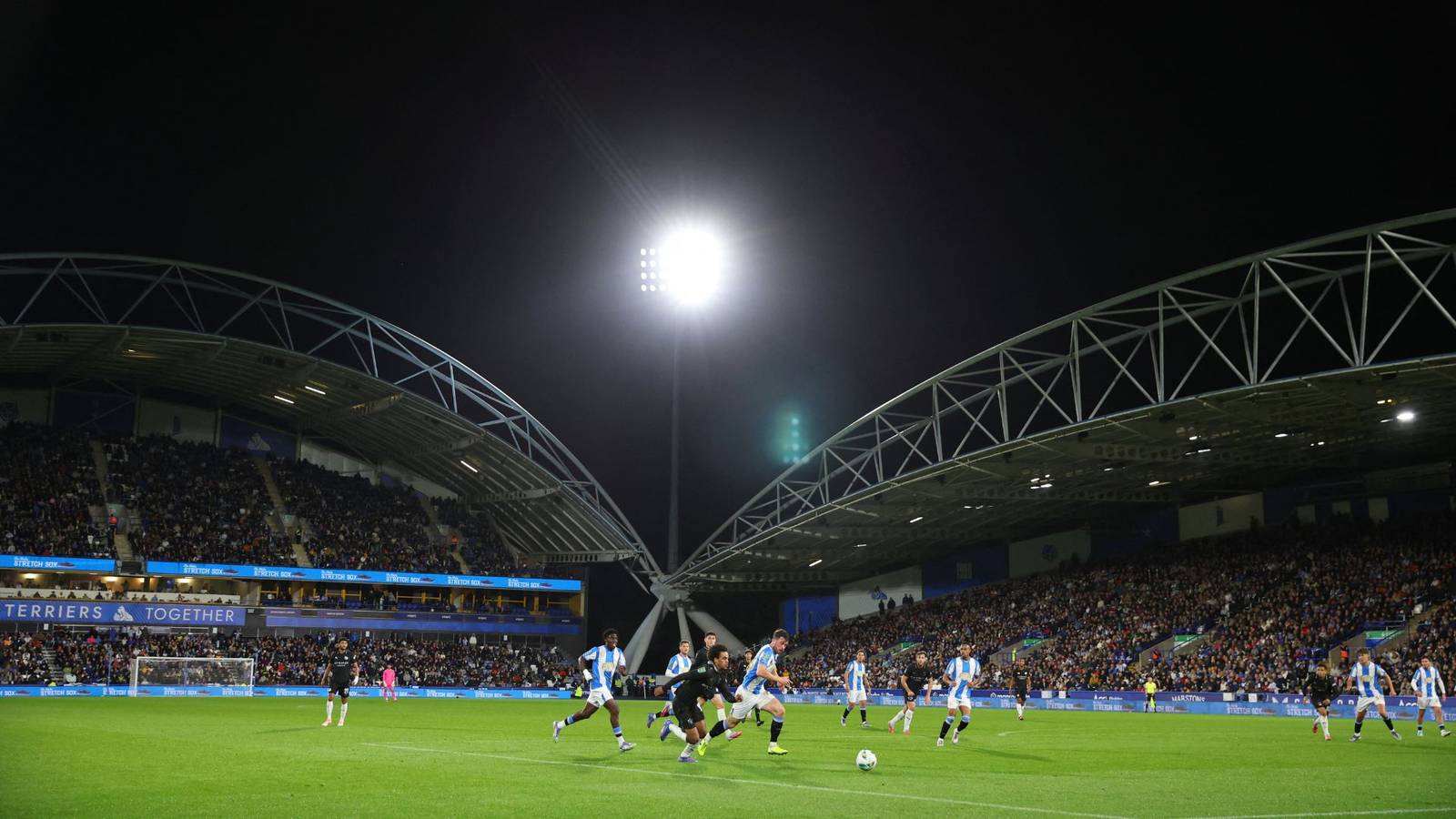 Kevin Nagle ramalkan perubahan besar Huddersfield Town dalam 5-10 tahun
