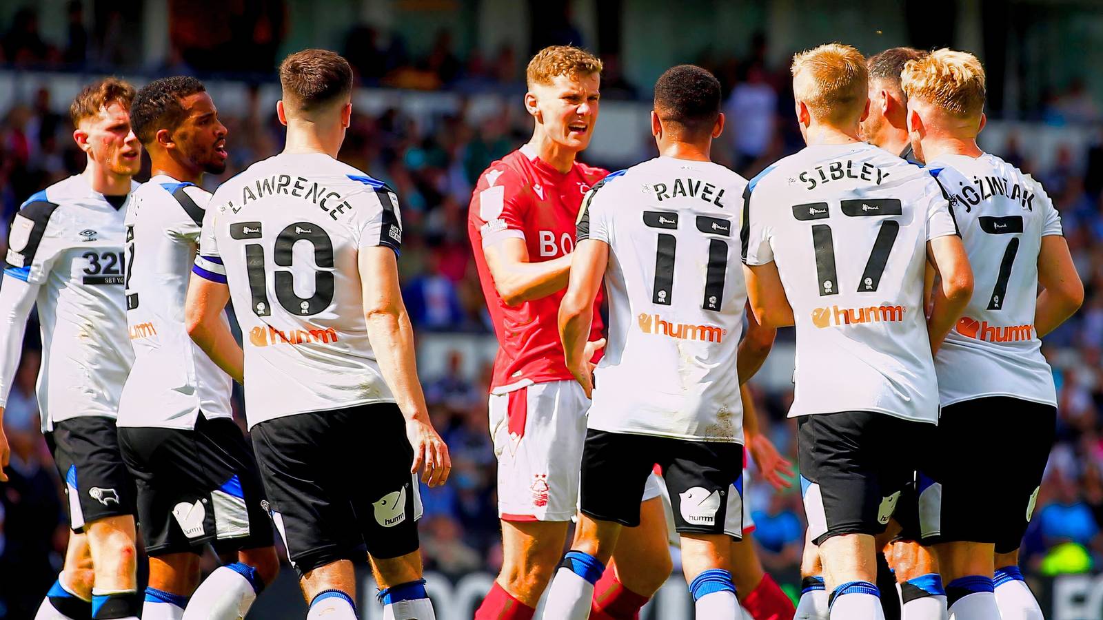 AI Menyusun XI Terbaik Sepanjang Masa Derby County dan Nottingham Forest