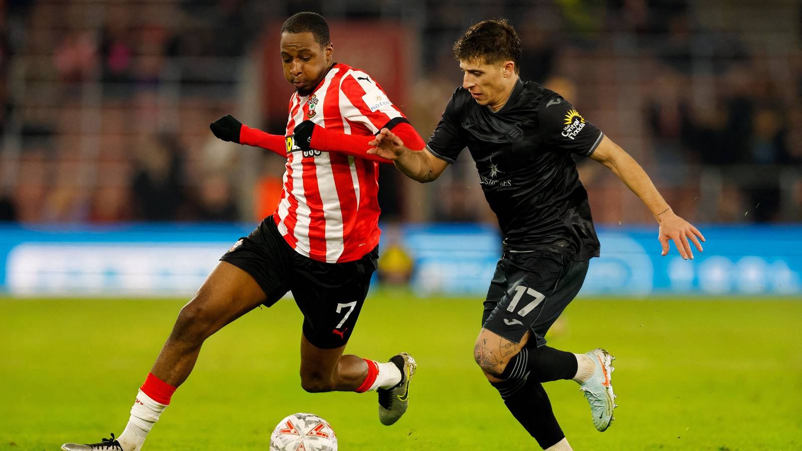 Pemain Southampton FC £70k seminggu diberitahu “tak akan bermain”