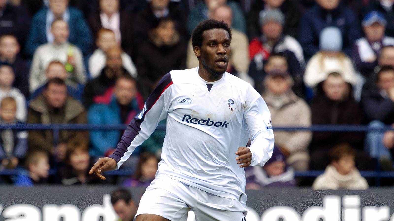 Ikon Bolton, Jay-Jay Okocha, Seharga Jack Grealish