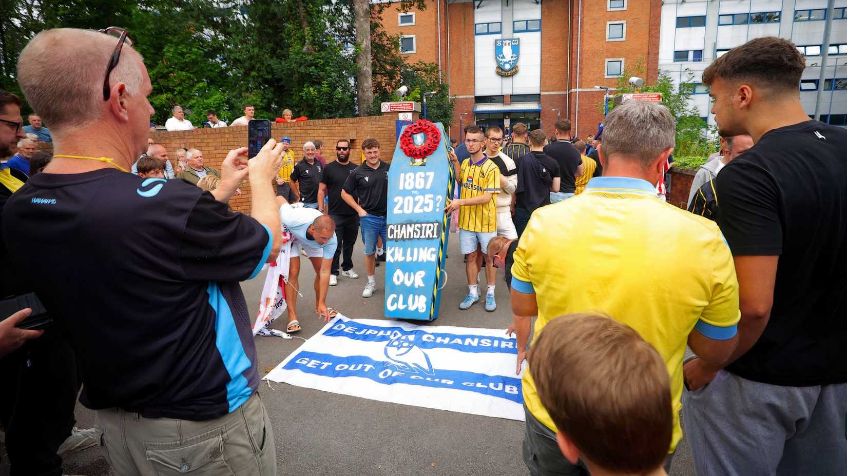 Swfc Protesting Fresh Sheffield Wednesday debt set to arrive - It’s another blow for ...