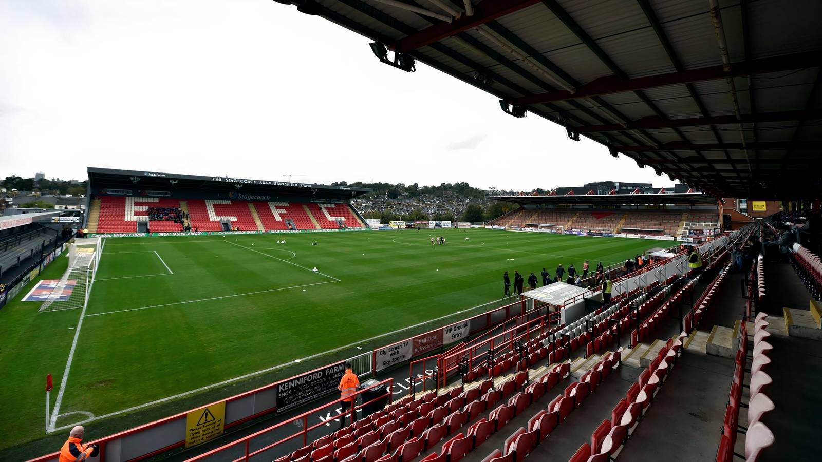 Berapa banyak tiket yang terjual Plymouth Argyle untuk Exeter City?