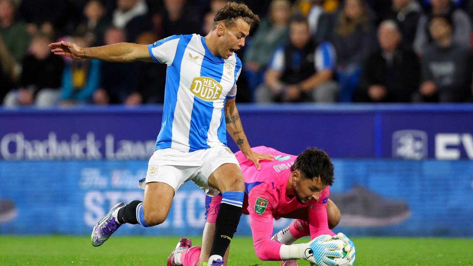 Dion Charles kirim pesan “semoga sukses” untuk Bolton Wanderers