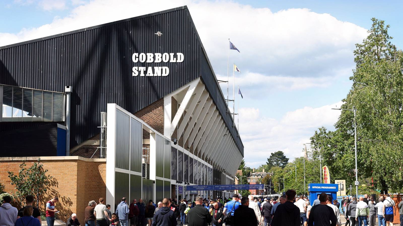 Pemilik Ipswich Town Didorong untuk Ubah Portman Road