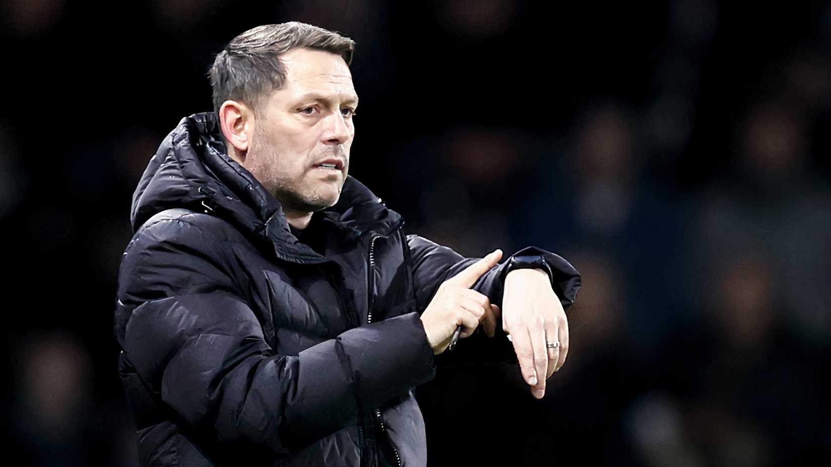 Reading Manager Reading FC & Rob Couhig face 'tricky' Leam Richardson sack decision