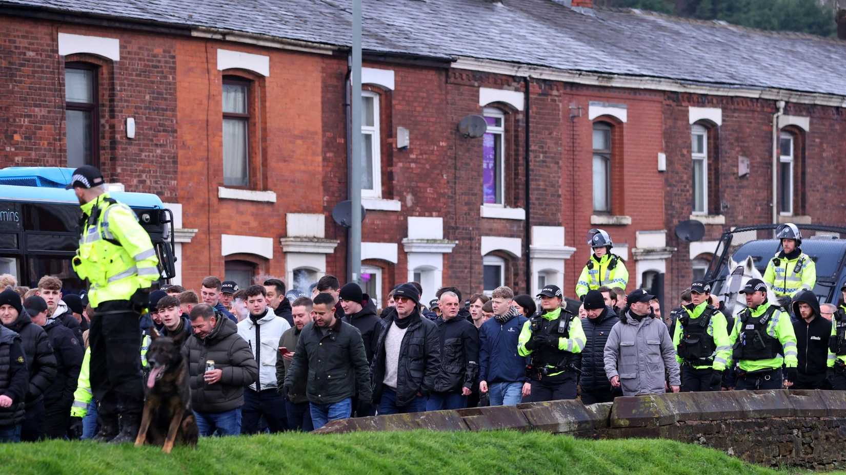 Police issue warning to fans ahead of Burnley v Blackburn Rovers