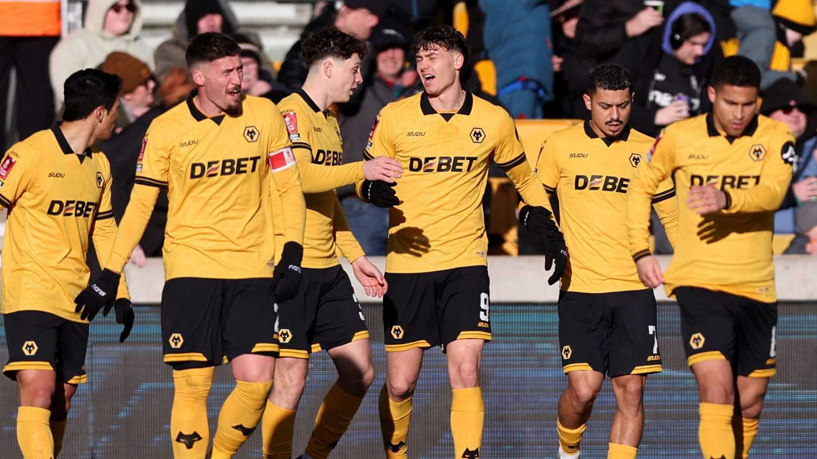 Wolves Larson Statistics Shield Wolves 6-1 Shrewsbury Town: FLW report as Strand Larsen hat-trick helps ...