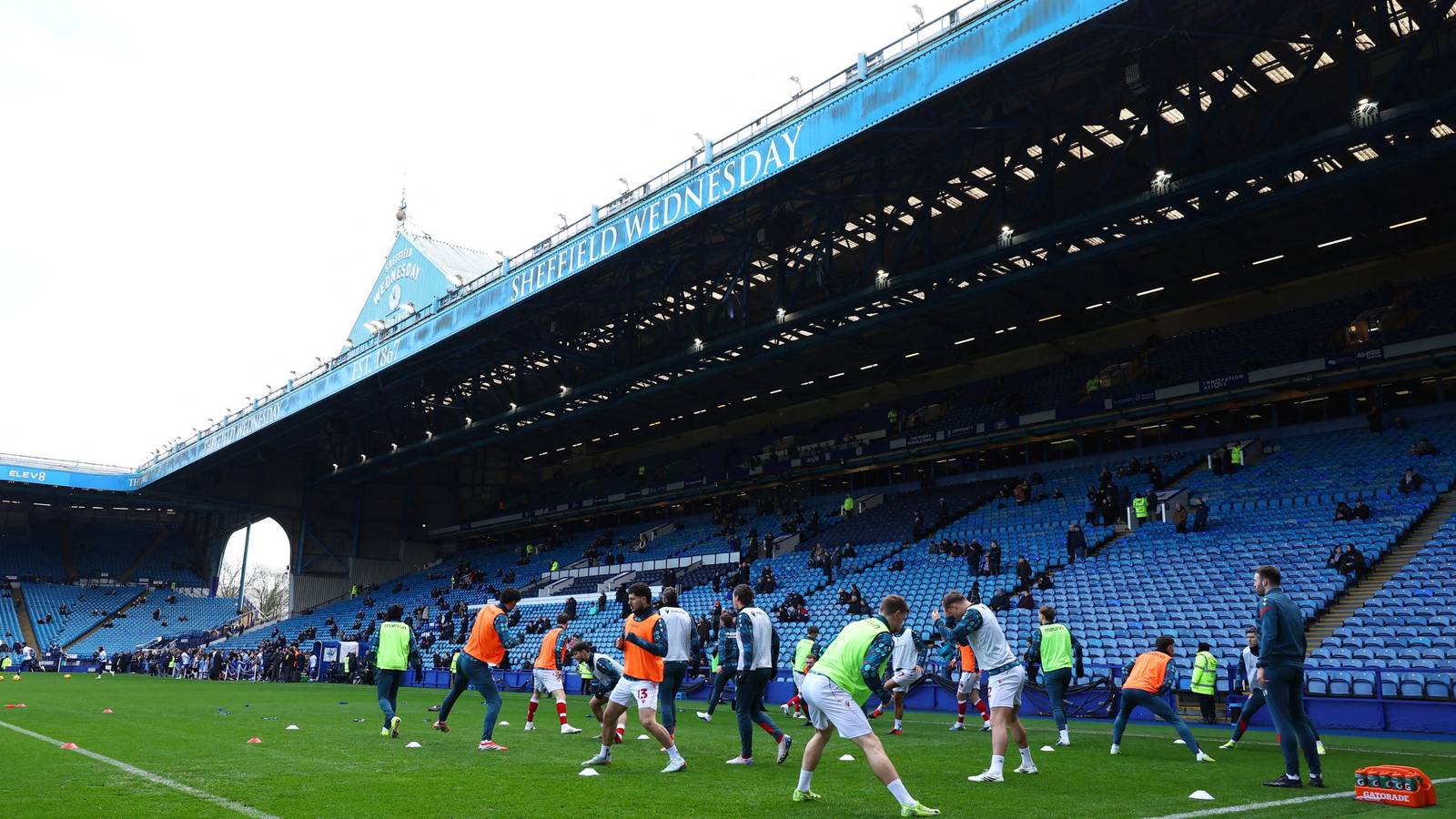 How much Sheffield Wednesday were paying on wages last time they were in League One